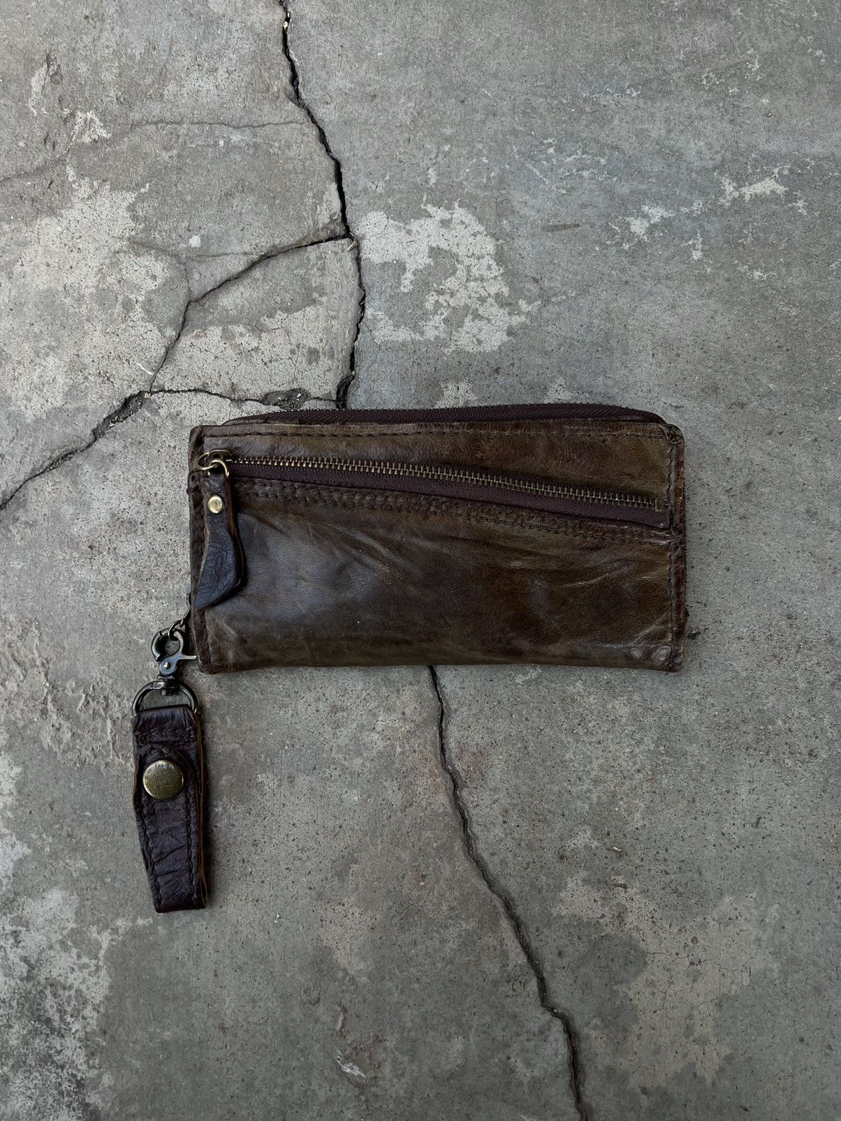Genuine Leather Vintage Leather Wallet Multi Pocket Feel like Ifsixwasnine Size ONE SIZE - 1 Thumbnail