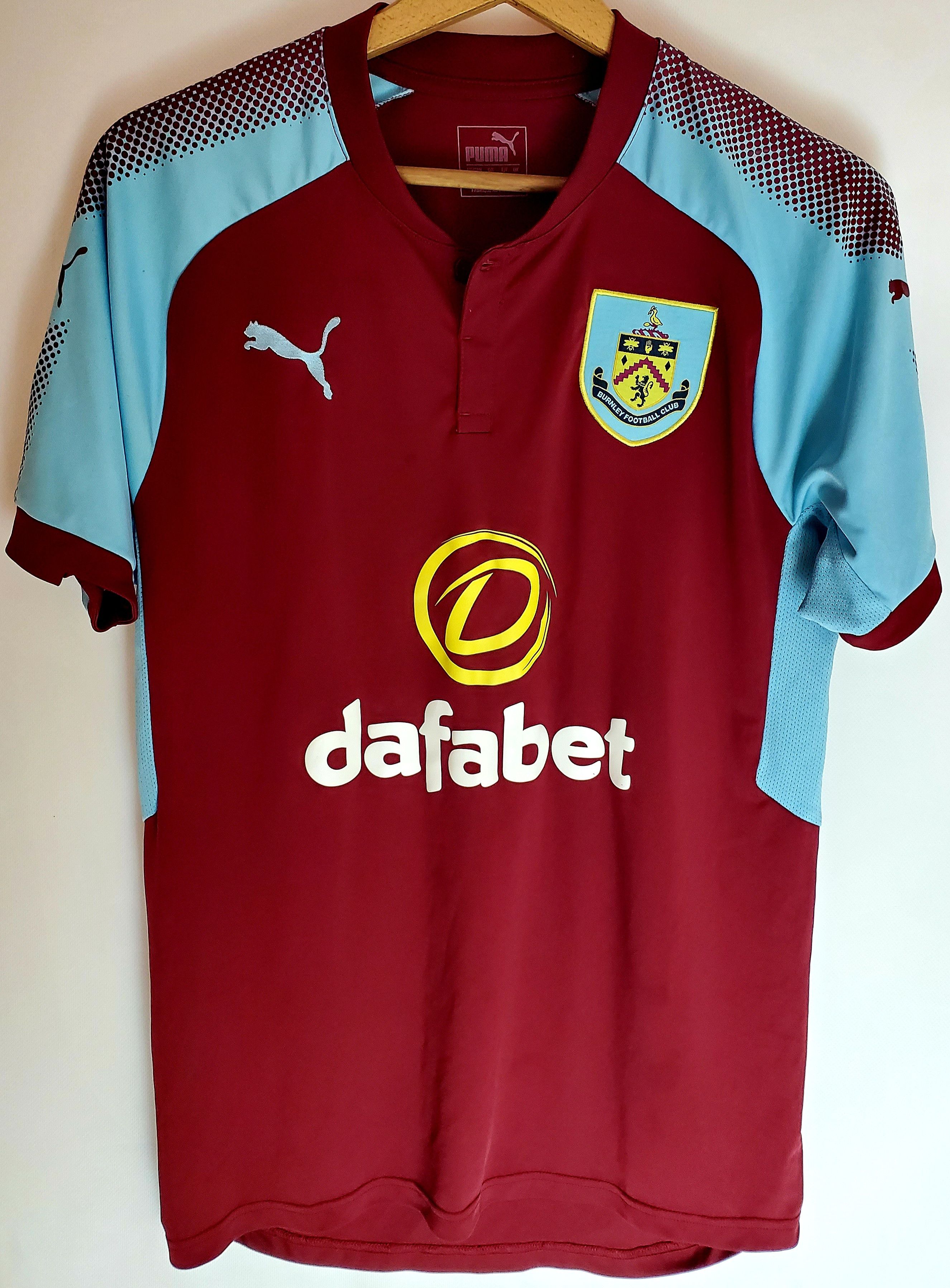 Puma Burnley Home football shirt 2017 - 2018 Jersey Puma M Size US M / EU 48-50 / 2 - 1 Thumbnail