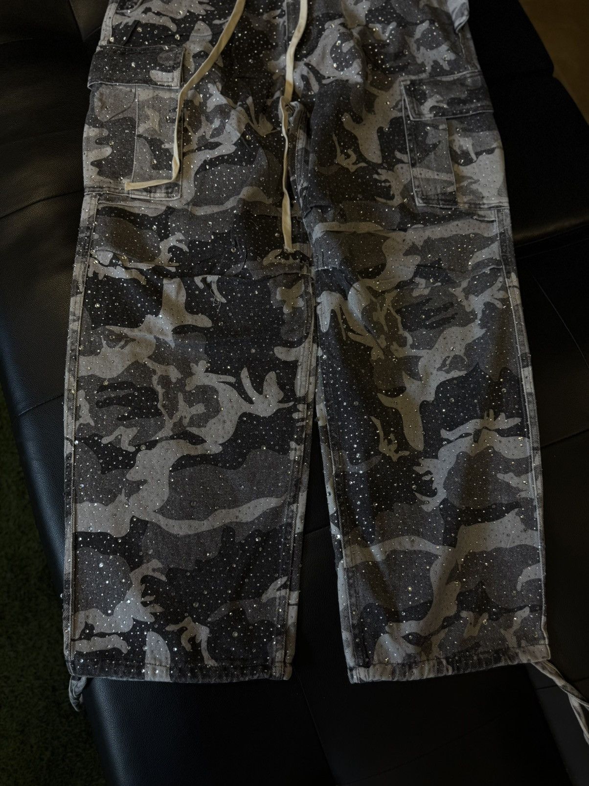 Vale Valley Jogger Pants Stone Crystal Size 32 (NEW) Size US 32 / EU 48 - 2 Thumbnail