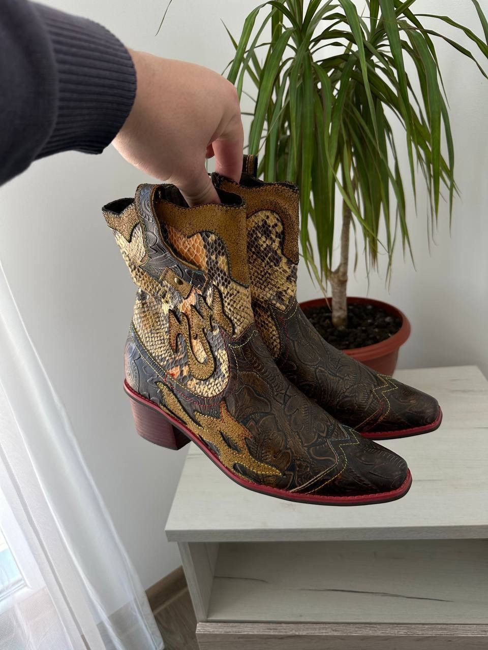 Japanese Brand × Vintage Vintage Japanese Laura Vita Cowboy Boots Size US 9 / IT 39 - 12 Thumbnail