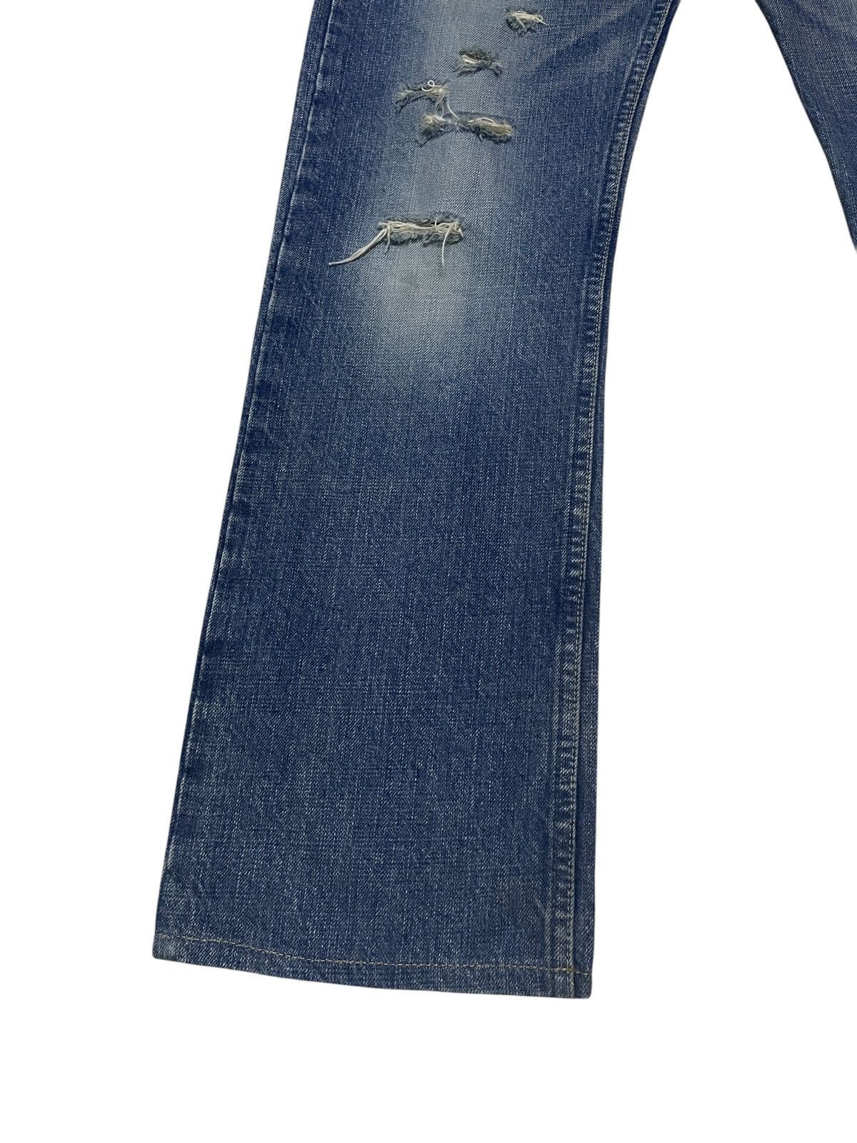 Le Grande Bleu (L.G.B.) Very Rare Vintage Japanese Brand LGB Distressed Jeans 1990s Size US 30 / EU 46 - 5 Thumbnail