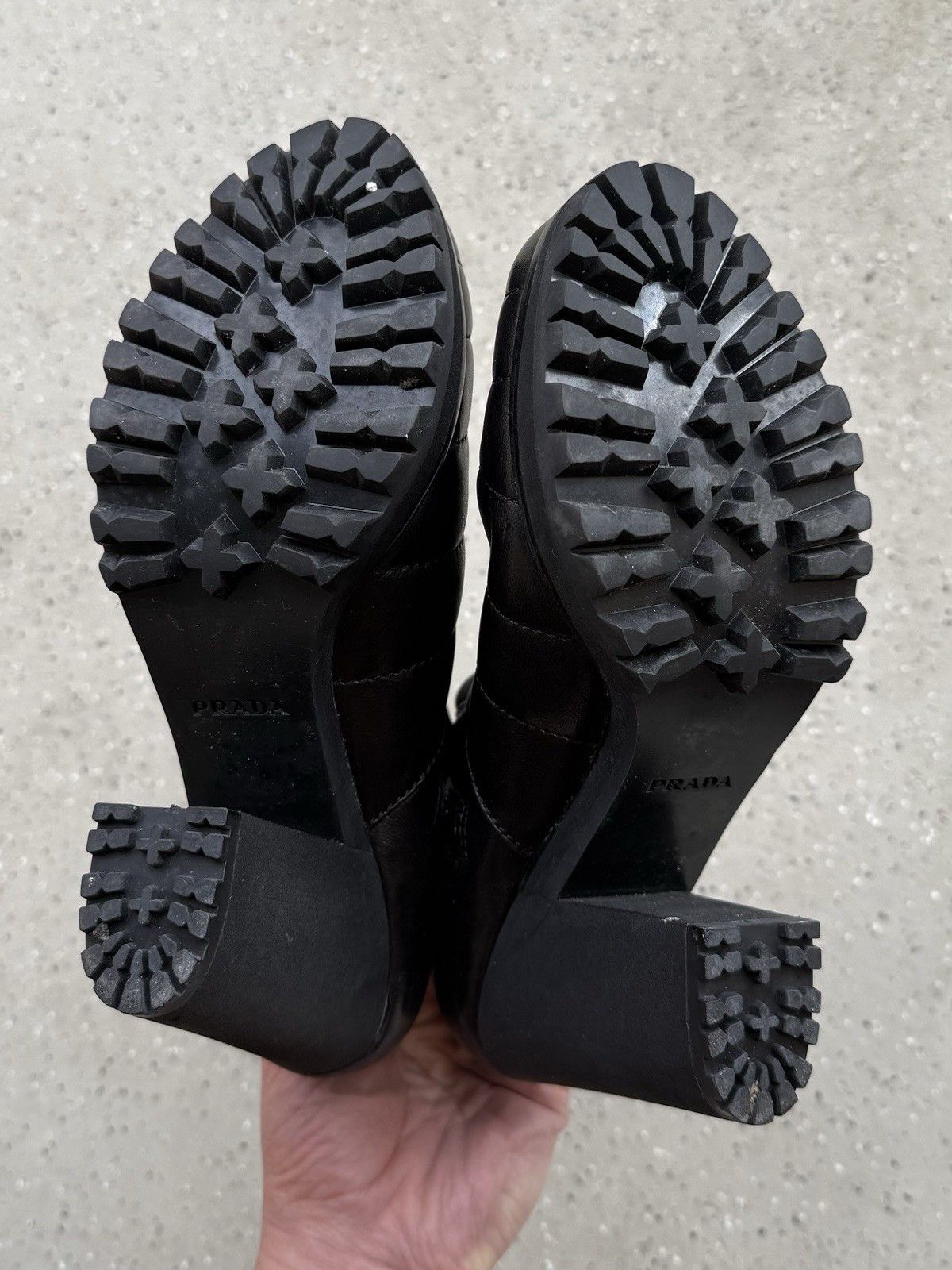 Prada DDP Prada Leather Heeled Boots Quilted Ankle Size 36.5 Size US 6.5 / IT 36.5 - 24 Thumbnail