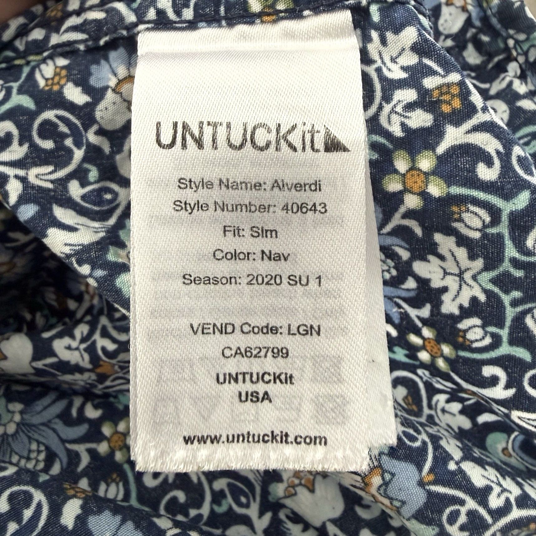 UNTUCKit UNTUCKit Shirt Men XXL 2XL Blue Floral Short Sleeve Alverdi Slim Fit 100% Cotton Size US XXL / EU 58 / 5 - 4 Thumbnail