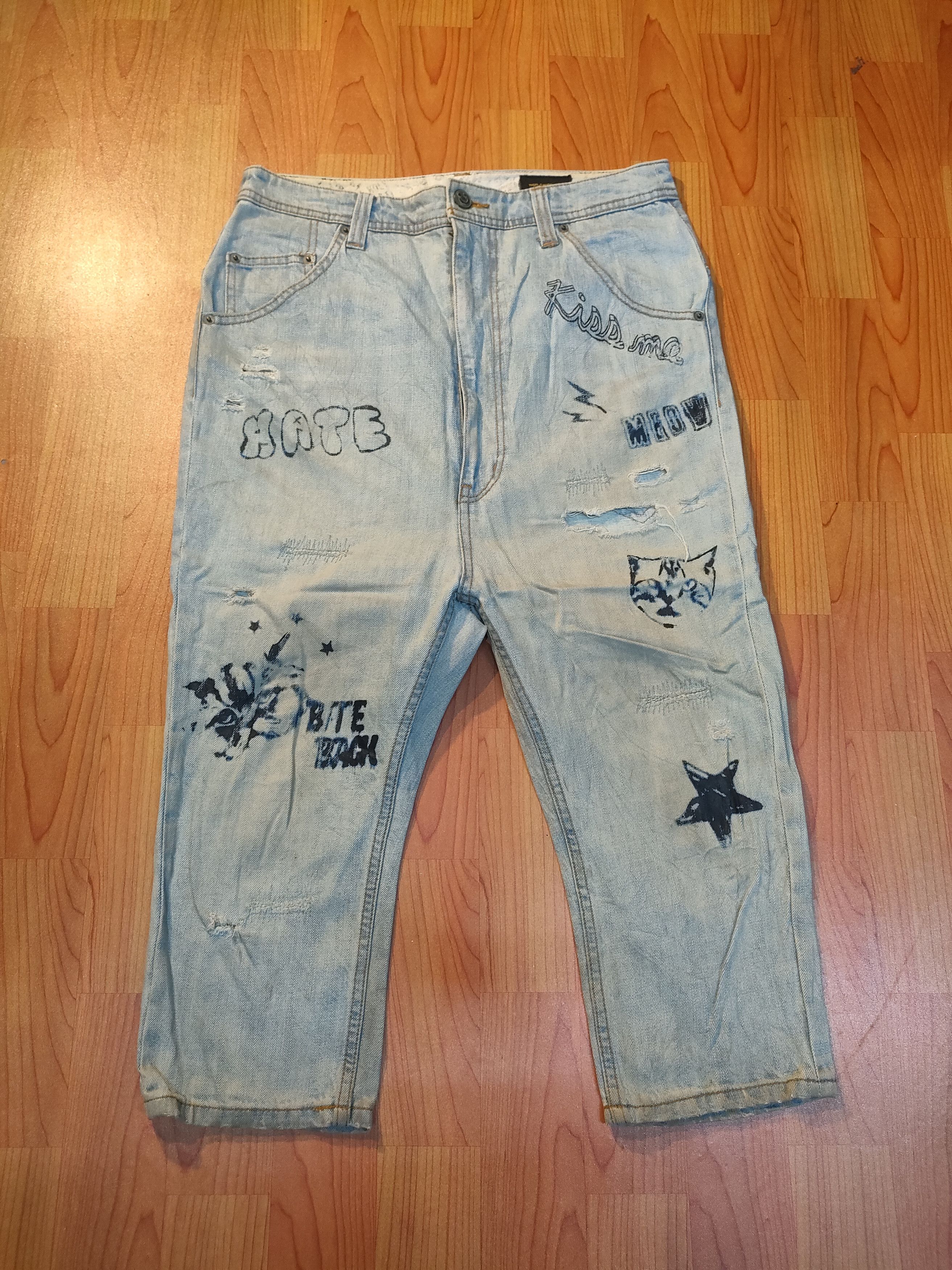 Worldwide Youth World Wide Love Art Jeans Size US 32 / EU 48 - 1 Thumbnail