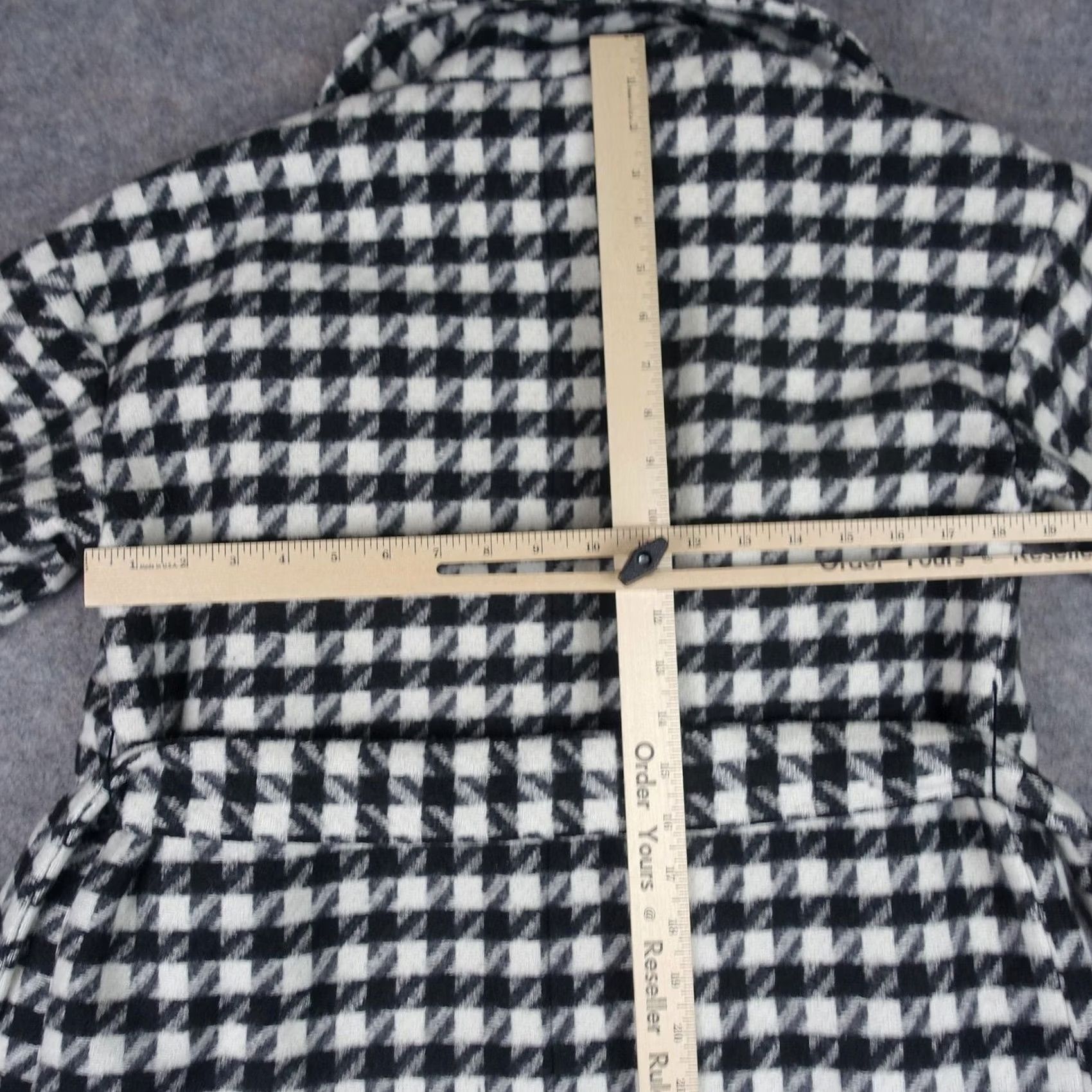 Forever 21 FOREVER 21 Coat Womens S Black White Houndstooth Belted Wrap Long Lined Check Overcoat Size S / US 4 / IT 40 - 5 Thumbnail