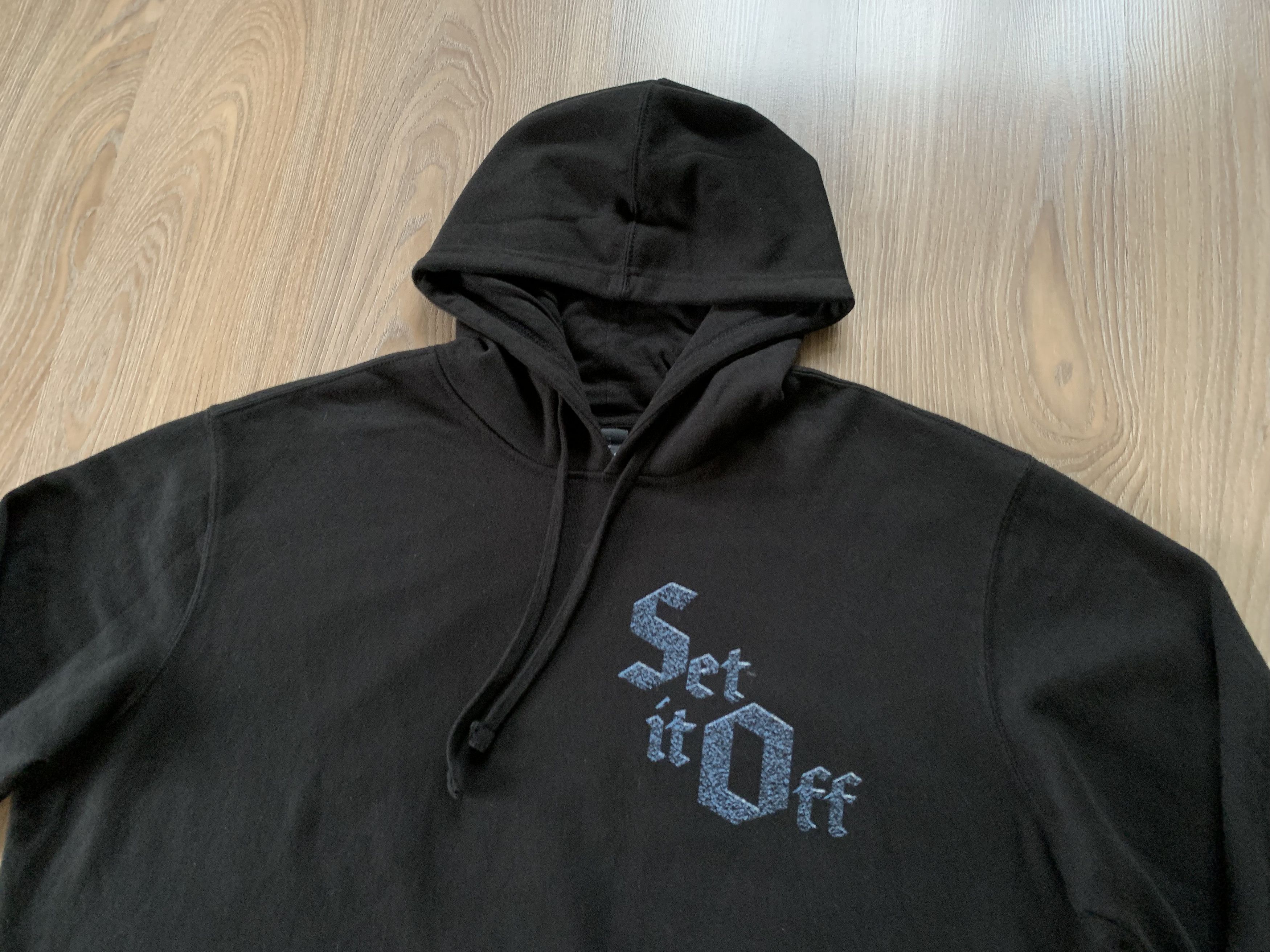 Band Tees × Vintage Set It Off Rare Rock Band Black Hoodie Size US XXL / EU 58 / 5 - 4 Thumbnail