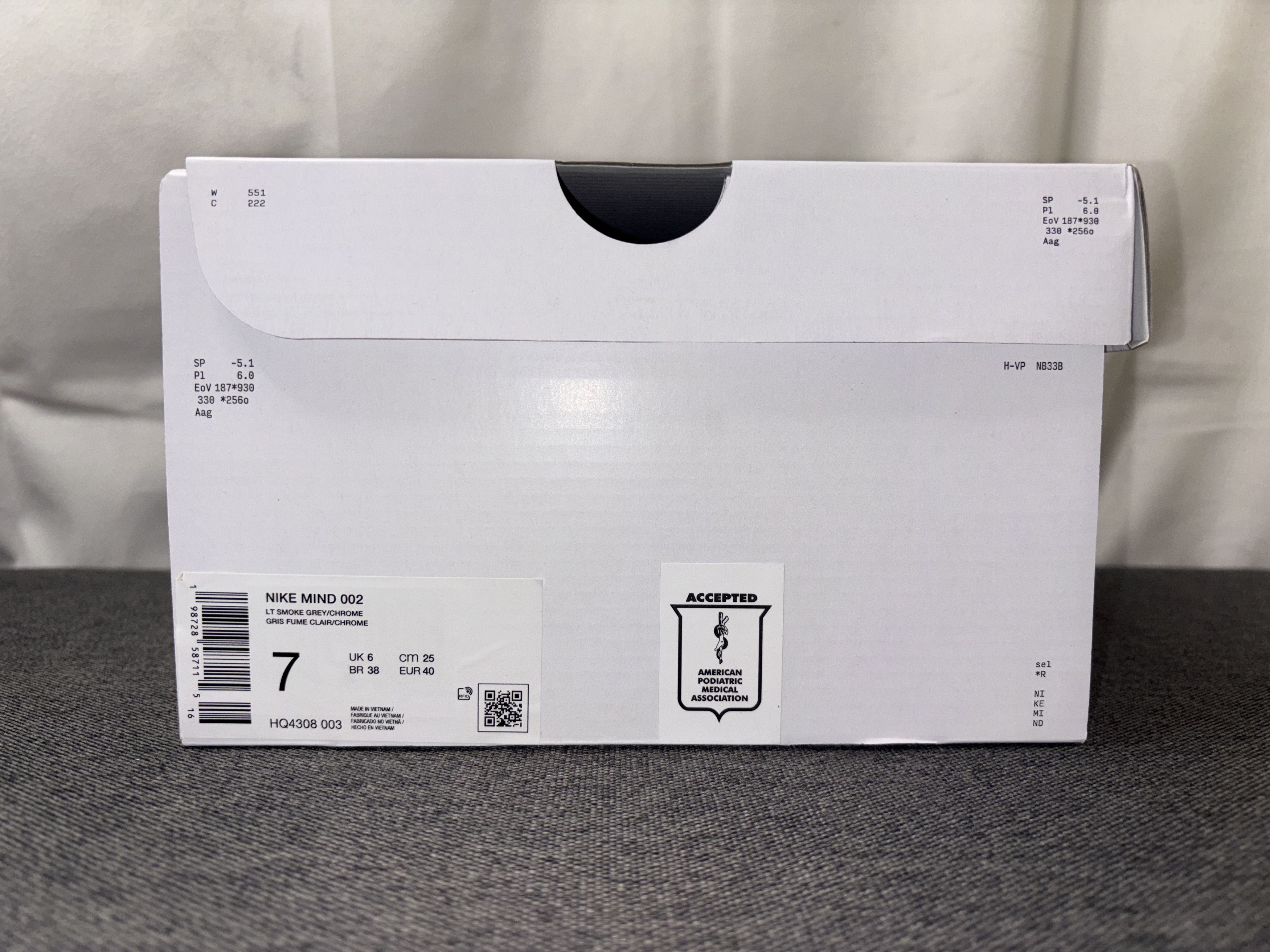 Nike Nike Mind 002 Light Smoke Grey (2026) Men’s 7 HQ4308-003 Size US 7 / EU 40 - 2 Thumbnail