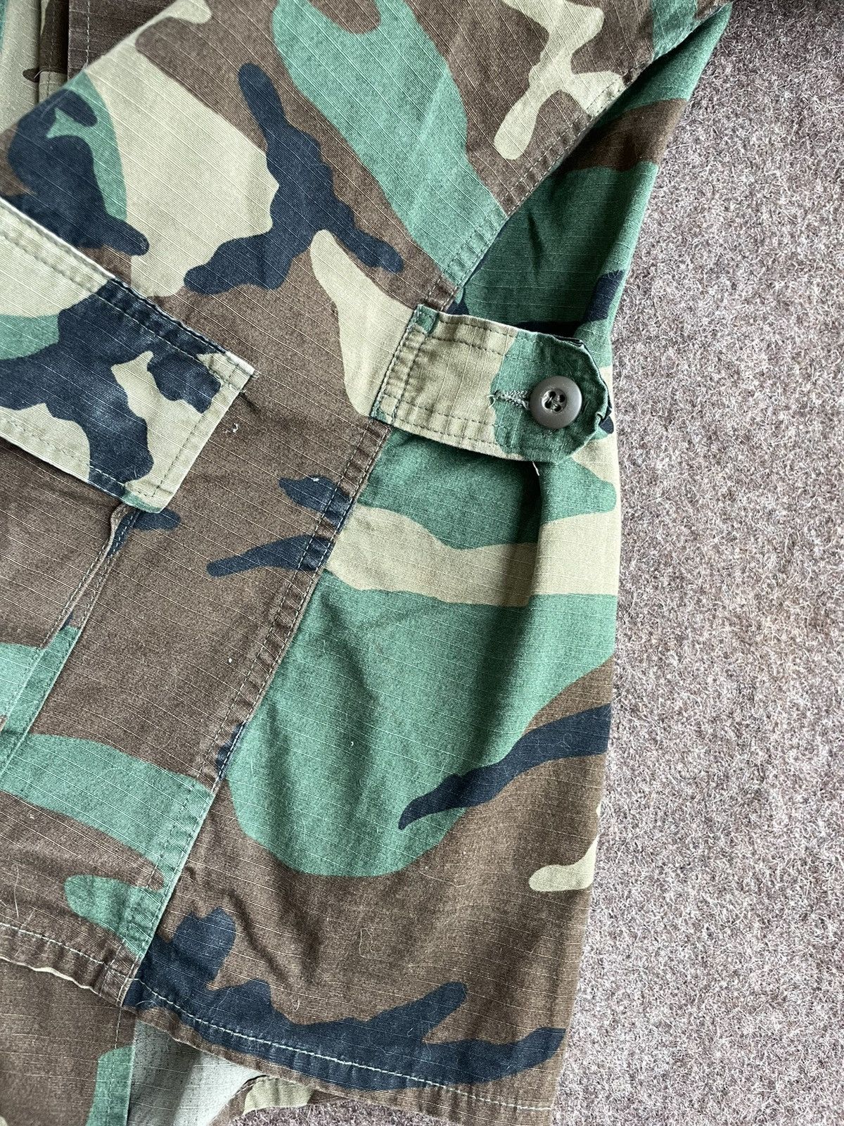 Other US Army Combat Hot Weather Woodland Coat Size US L / EU 52-54 / 3 - 7 Thumbnail