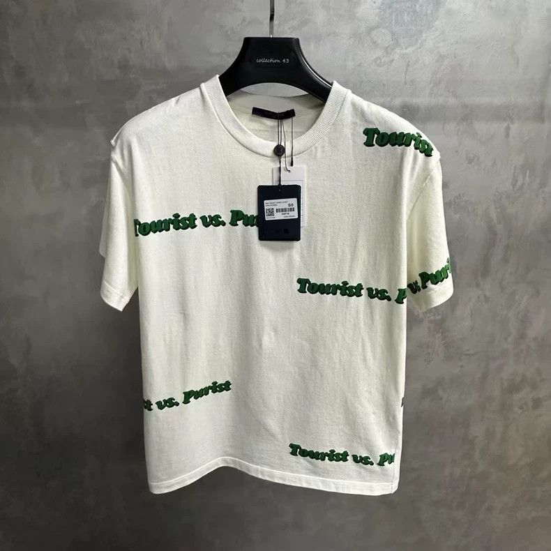 Louis Vuitton Louis Vuitton White Logo Print T-shirt - dmc Size US S / EU 44-46 / 1 - 1 Thumbnail