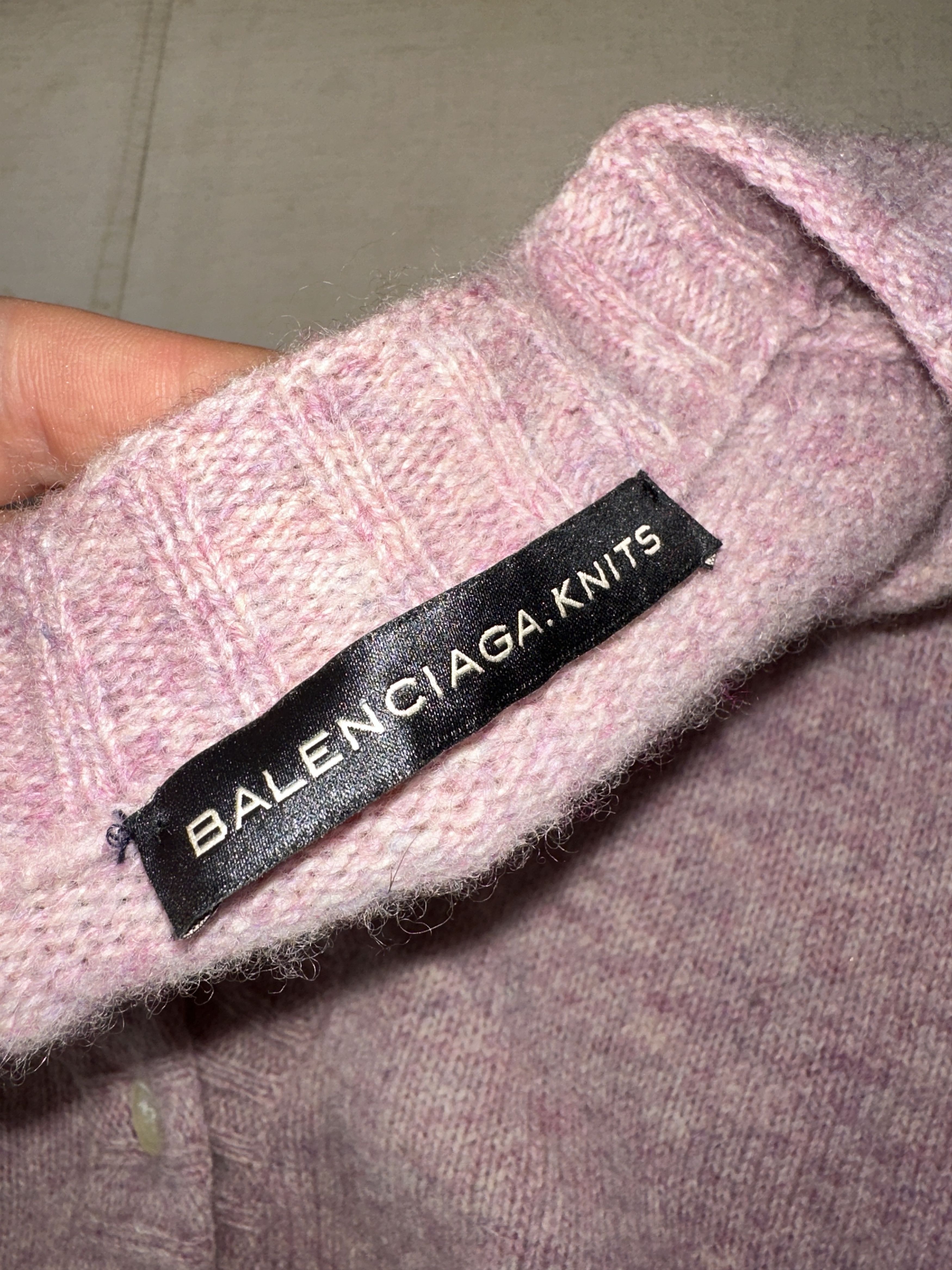 Balenciaga Balenciaga Knits 100% Wool Flared Raglan Cardigan 36 Size XS / US 0-2 / IT 36-38 - 3 Thumbnail