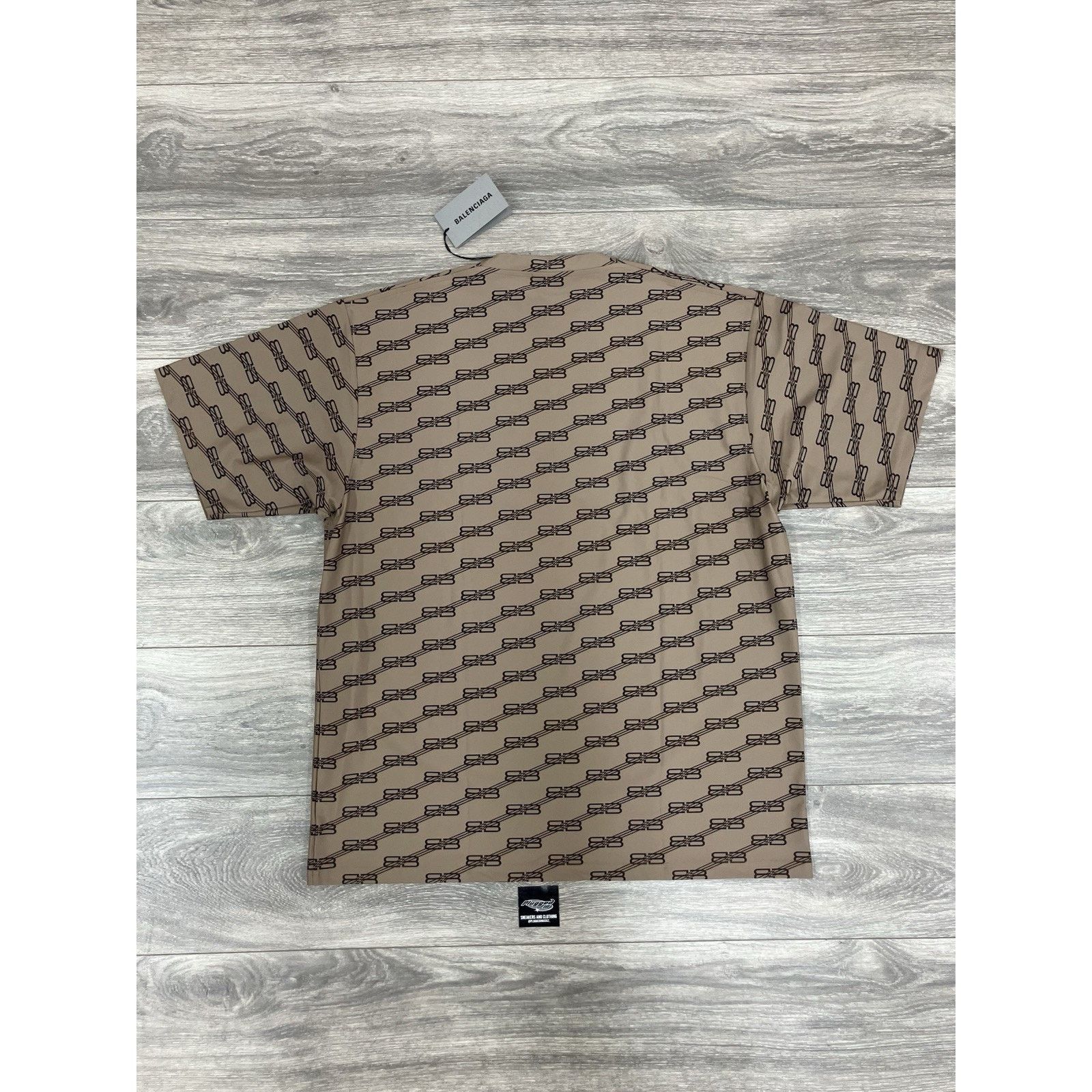 Balenciaga Balenciaga SW Swim T-Shirt ' Beige ' | BRAND NEW! Size US M / EU 48-50 / 2 - 8 Thumbnail