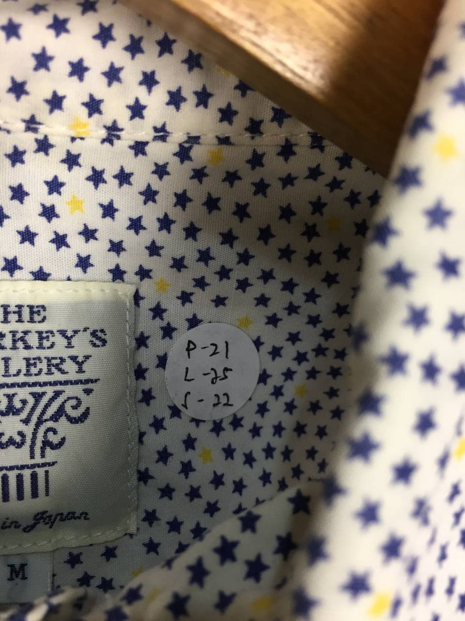 Japanese Brand The Sharkey's Gallery Japan Star Patterned Button-Down Shirt Size US M / EU 48-50 / 2 - 11 Thumbnail