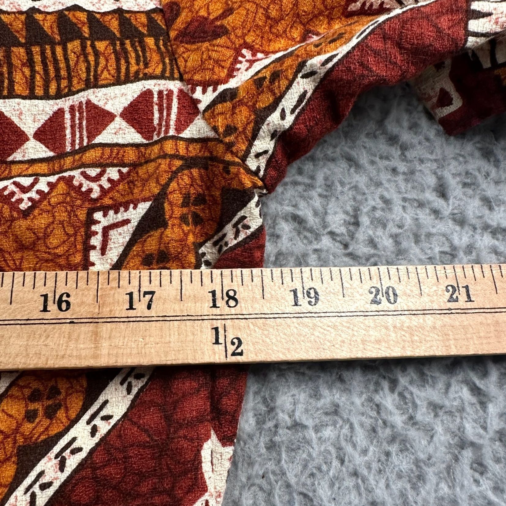 Vintage VINTAGE POMARE Hawaii Men’s Shirt Button-Up Casual 70s Classic Abstract Textured Brown Rust Orange Cream Short Sleeve Collared Chest Pocket M Size US M / EU 48-50 / 2 - 5 Thumbnail