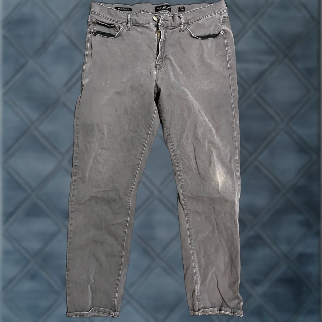 Lucky Brand Lucky Brand Jeans 410 Athletic Slim Mens 38x32 Grau Light Wash Straight Size US 38 / EU 54 - 1 Thumbnail