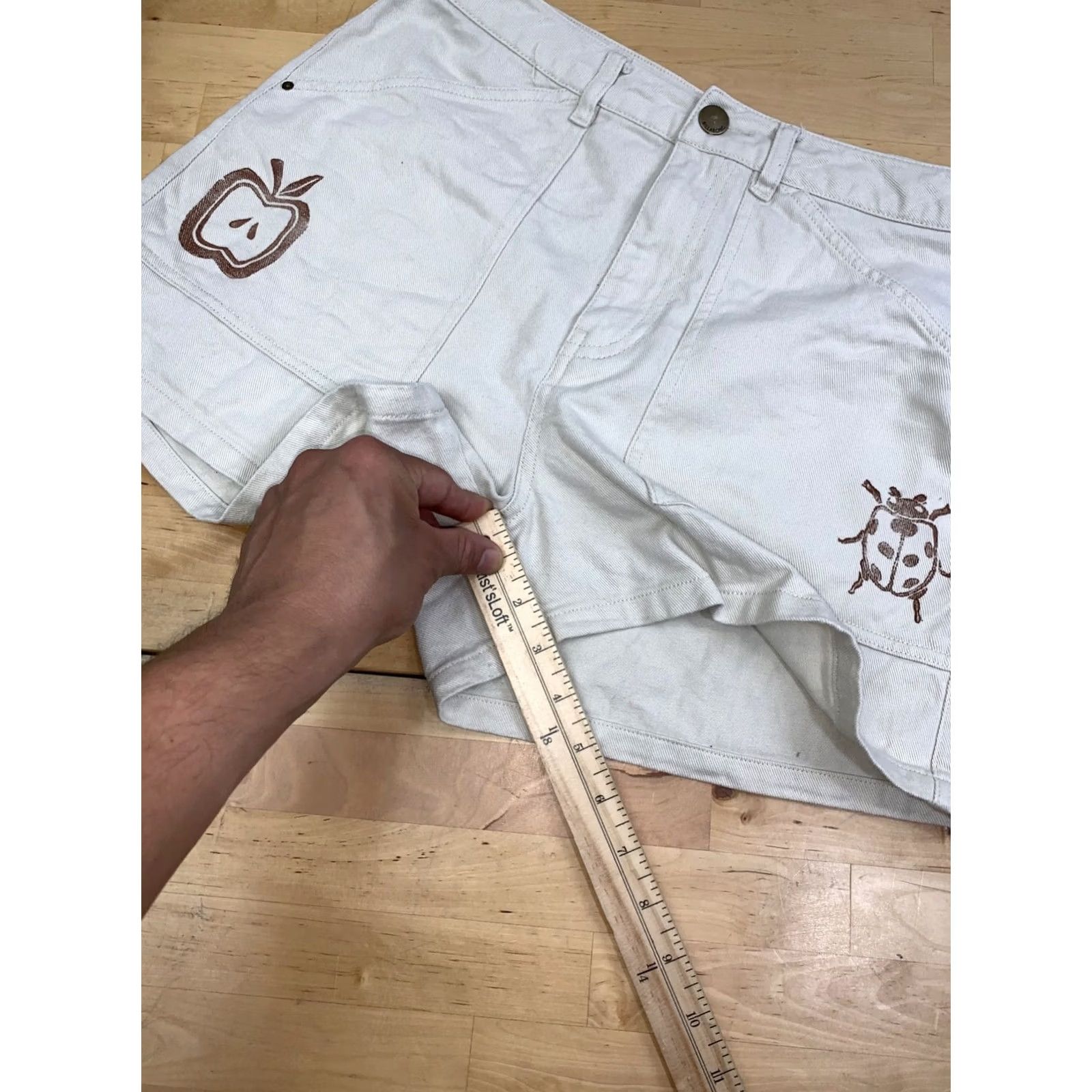 Billabong Billabong Shorts Women 28 Beige Bermuda Casual Beach Surf Skate 3" Inseam 13156 Size 28" / US 6 / IT 42 - 6 Thumbnail