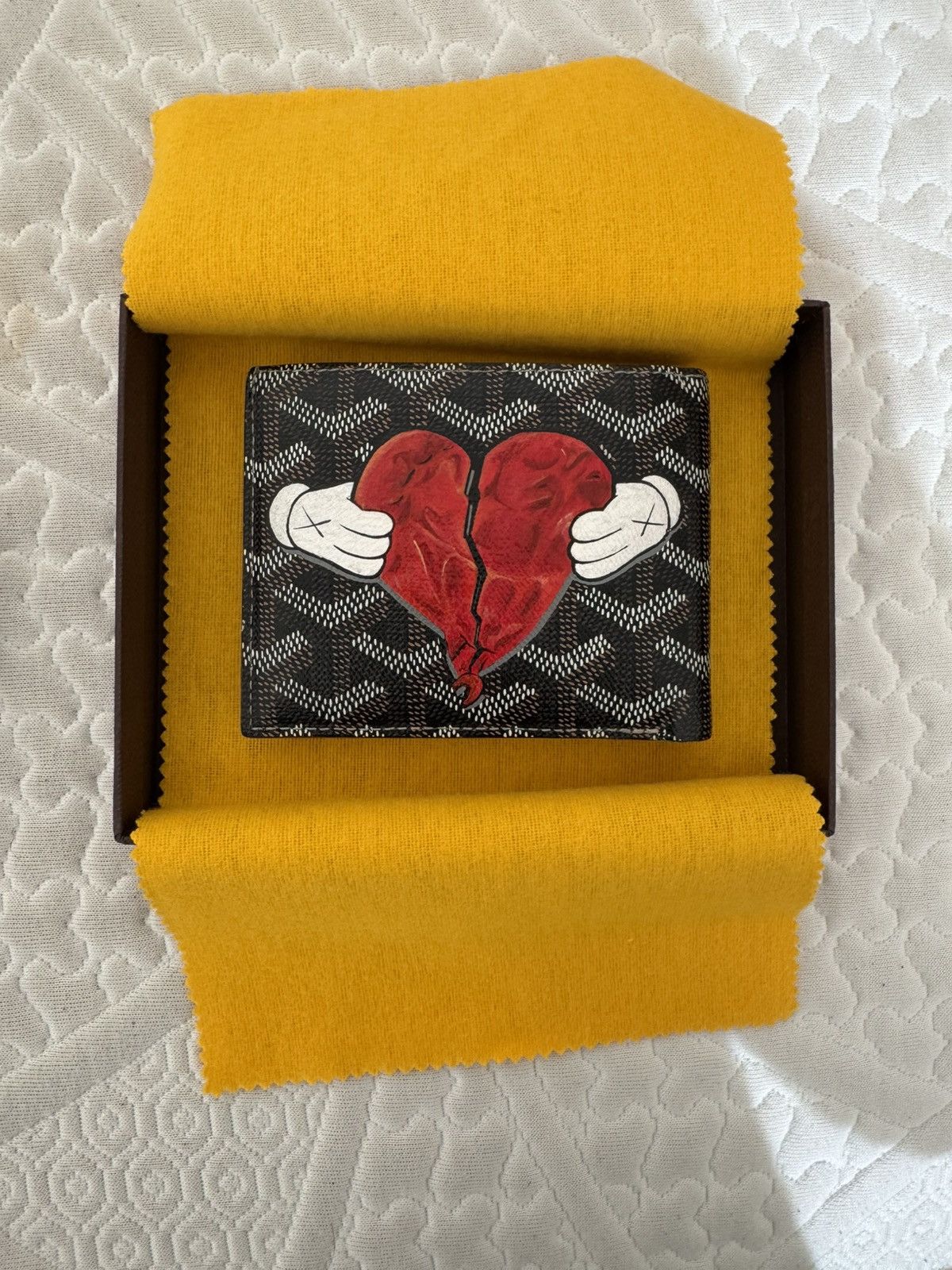 Goyard Goyard x Serviced By E Wallet Size ONE SIZE - 11 Thumbnail