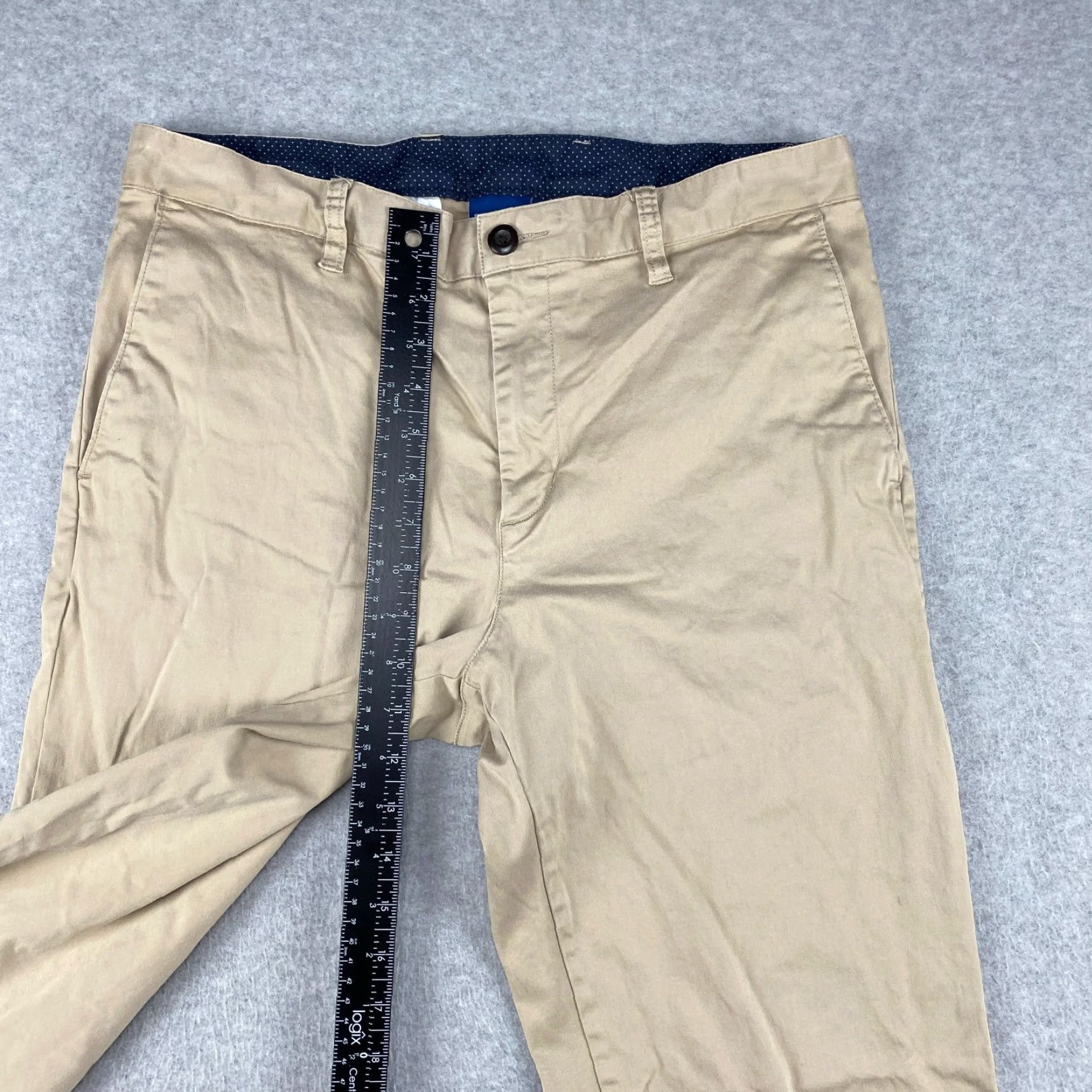 Vintage Savile Row Company London Pants Mens 34 Beige Chino Stretch Pockets Flat Front Regular Fit Slashed Pockets Belt Loops Zip 30 Inseam Size US 34 / EU 50 - 4 Thumbnail