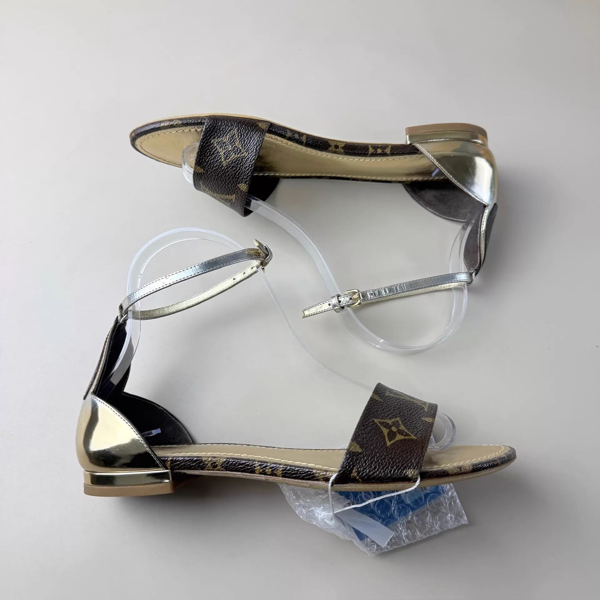 Louis Vuitton LV Monogram gold tan strappy sandals 36.5 Size US 6 / IT 36 - 4 Thumbnail