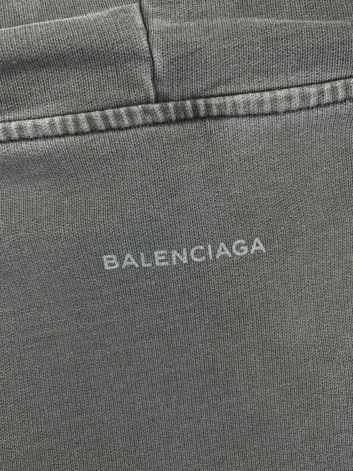 Balenciaga AW17 Balenciaga Paris Tourist Souvenir Hoodie Grey Size US L / EU 52-54 / 3 - 4 Thumbnail
