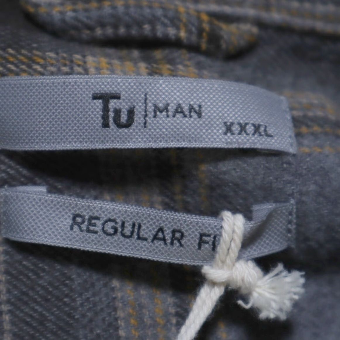 Vintage Tu Man Shirt Plaid Long Sleeve Button Up Gray 2XL Mens Mid-Weight Flannel Cotton Shirt Size US XXL / EU 58 / 5 - 5 Thumbnail