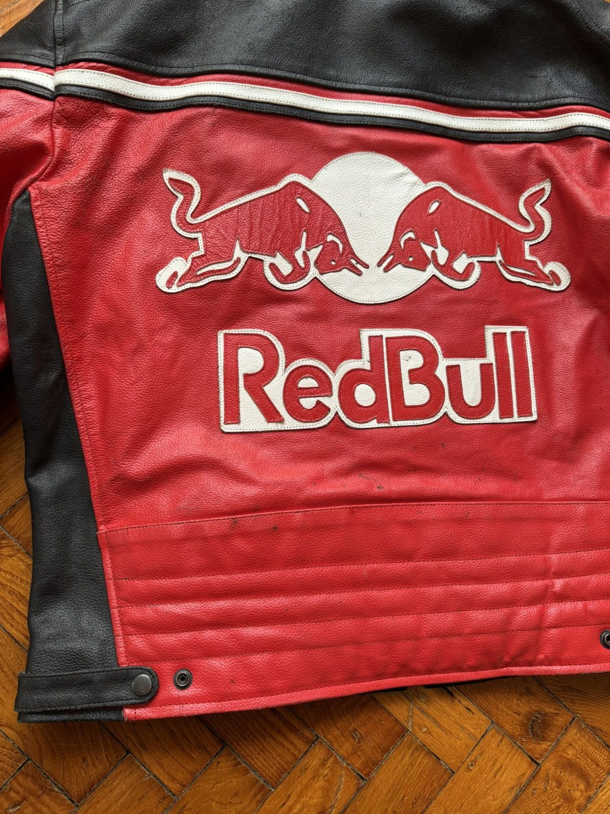 Red Bull Red Bull Racing red/black leather jacket size XL Size US XXL / EU 58 / 5 - 15 Thumbnail