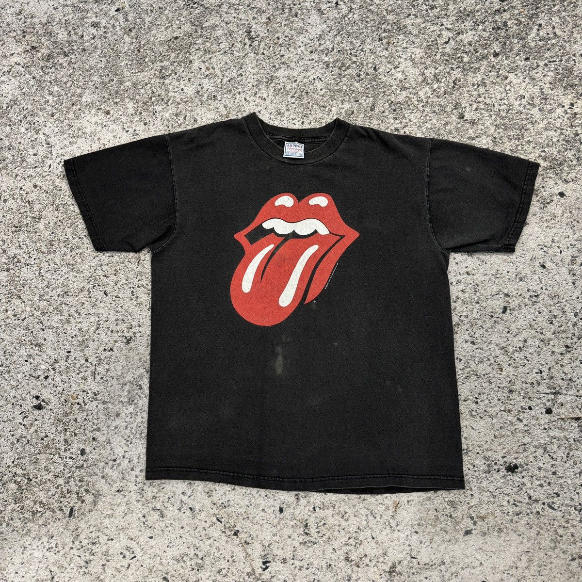 Band Tees 1999 Thrashed Faded Rolling Stones No Security Tour Tee Size US L / EU 52-54 / 3 - 1 Thumbnail
