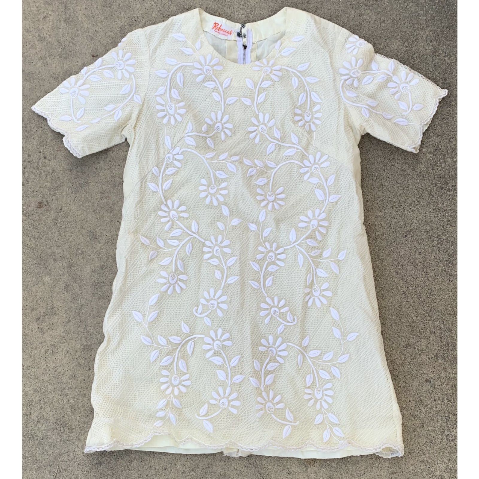 Vintage Vintage Rebecca’s Tarlac Manila Embroidered Dress Metal Talon Zipper Shift Dress Size S / US 4 / IT 40 - 3 Thumbnail