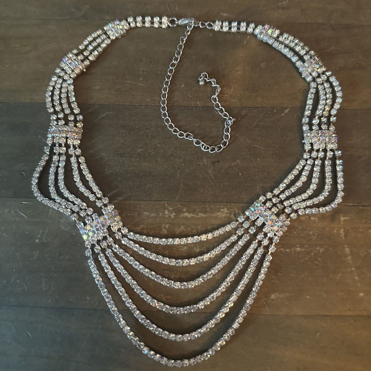Other Silver tone crystal draped bib necklace Size ONE SIZE - 2 Thumbnail