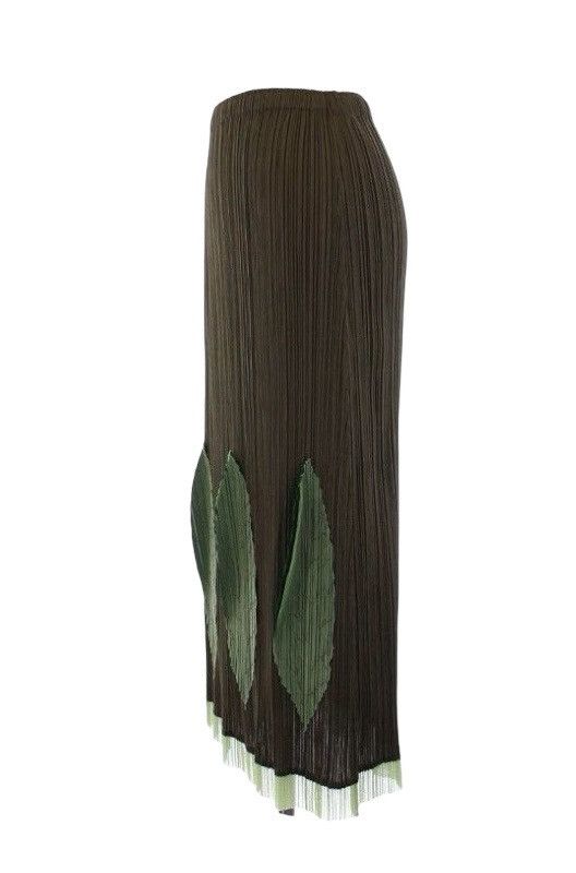 Issey Miyake Pleats Please Issey Miyake Pleated Leaves Motif Long Skirt Size 28" / US 6 / IT 42 - 2 Thumbnail