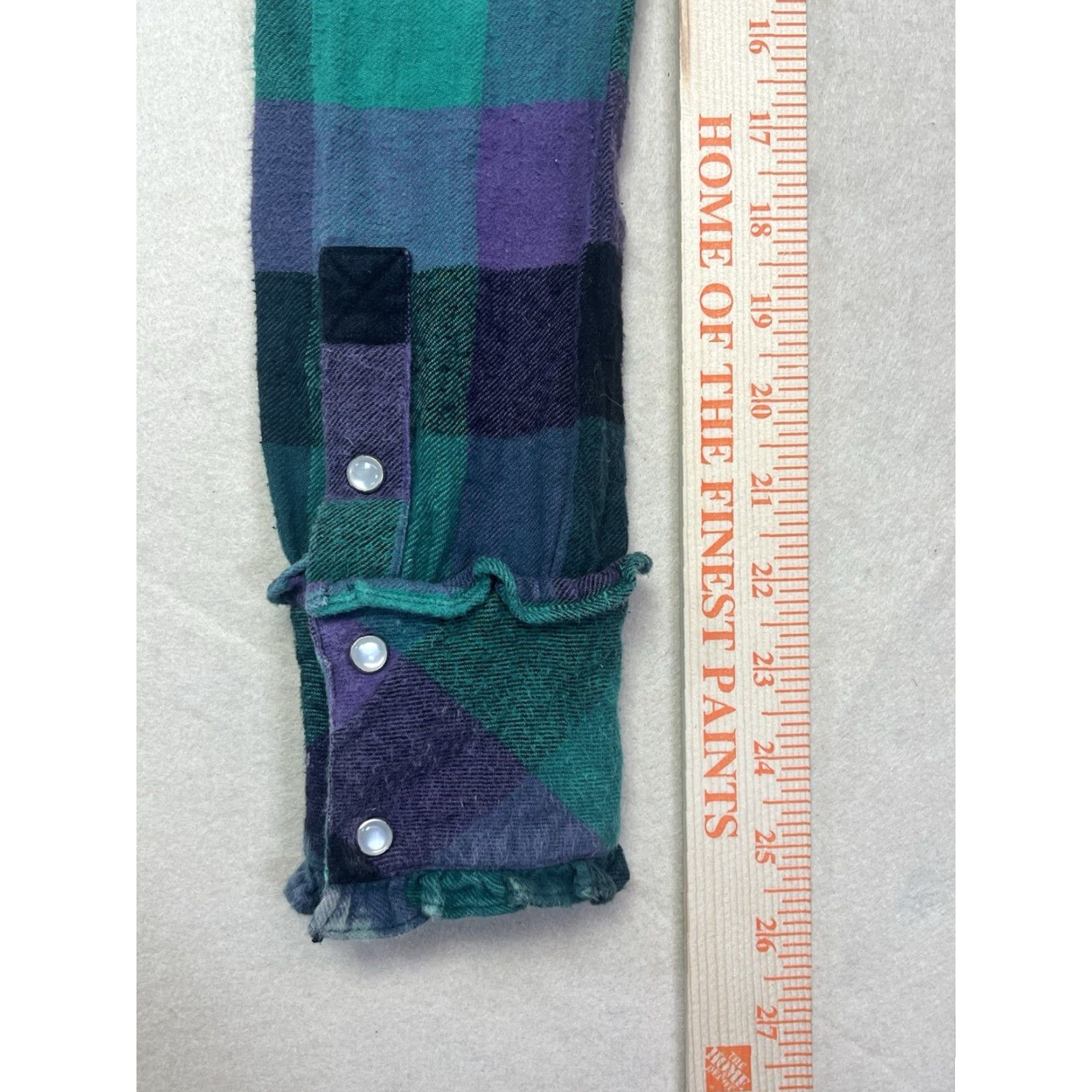 O'Neill O'Neill Women's Plaid Button-Down Shirt Size M Green Purple Multicolor Long Sleeve Casual Knit 100% Cotton Button-Up Shirt Womens Size M / US 6-8 / IT 42-44 - 5 Thumbnail
