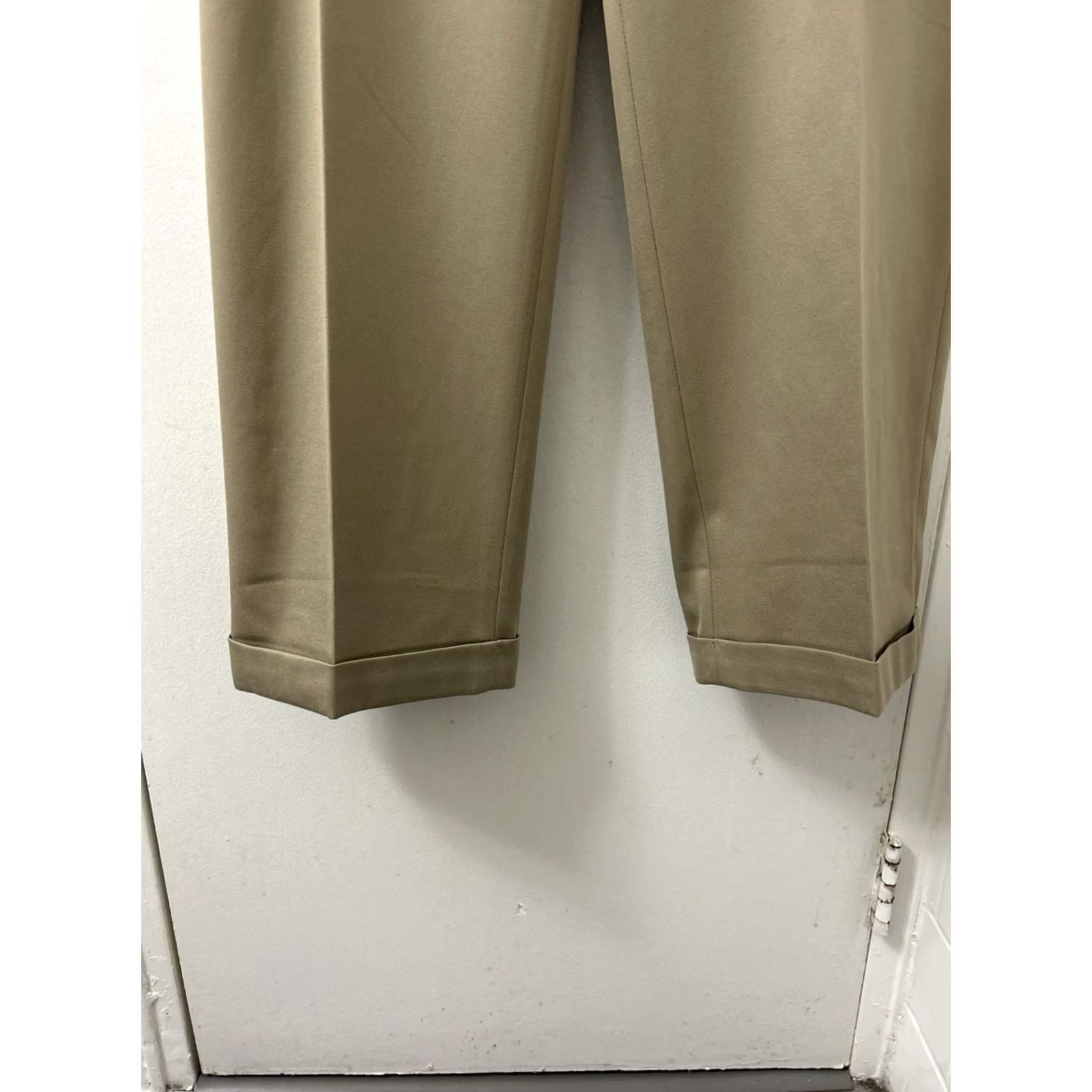 Savane Savane Motion Pants Mens 44x30 Beige Pleated Cuffed Straight Leg NWT 0 MSRP Size US 44 / EU 60 - 6 Thumbnail