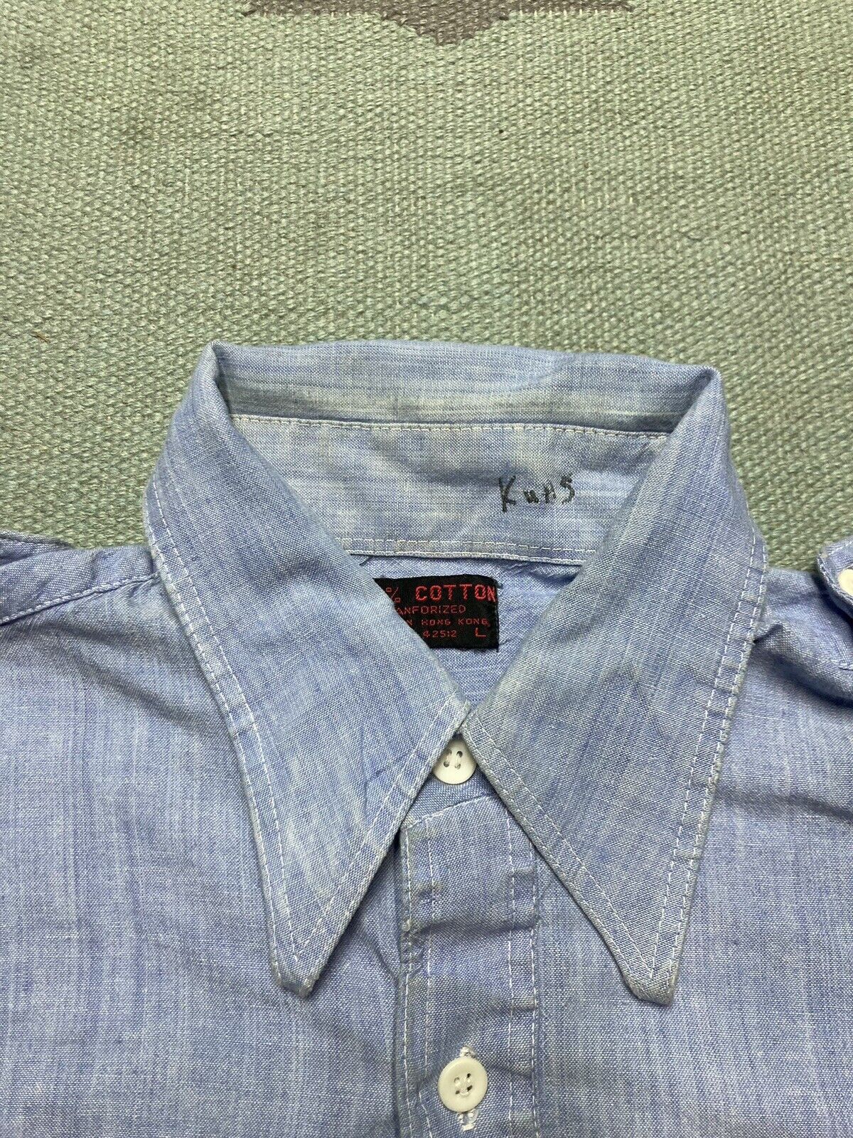Vintage VTG 60s 70s chambray shirt sanforized cotton distressed L Size US L / EU 52-54 / 3 - 8 Thumbnail