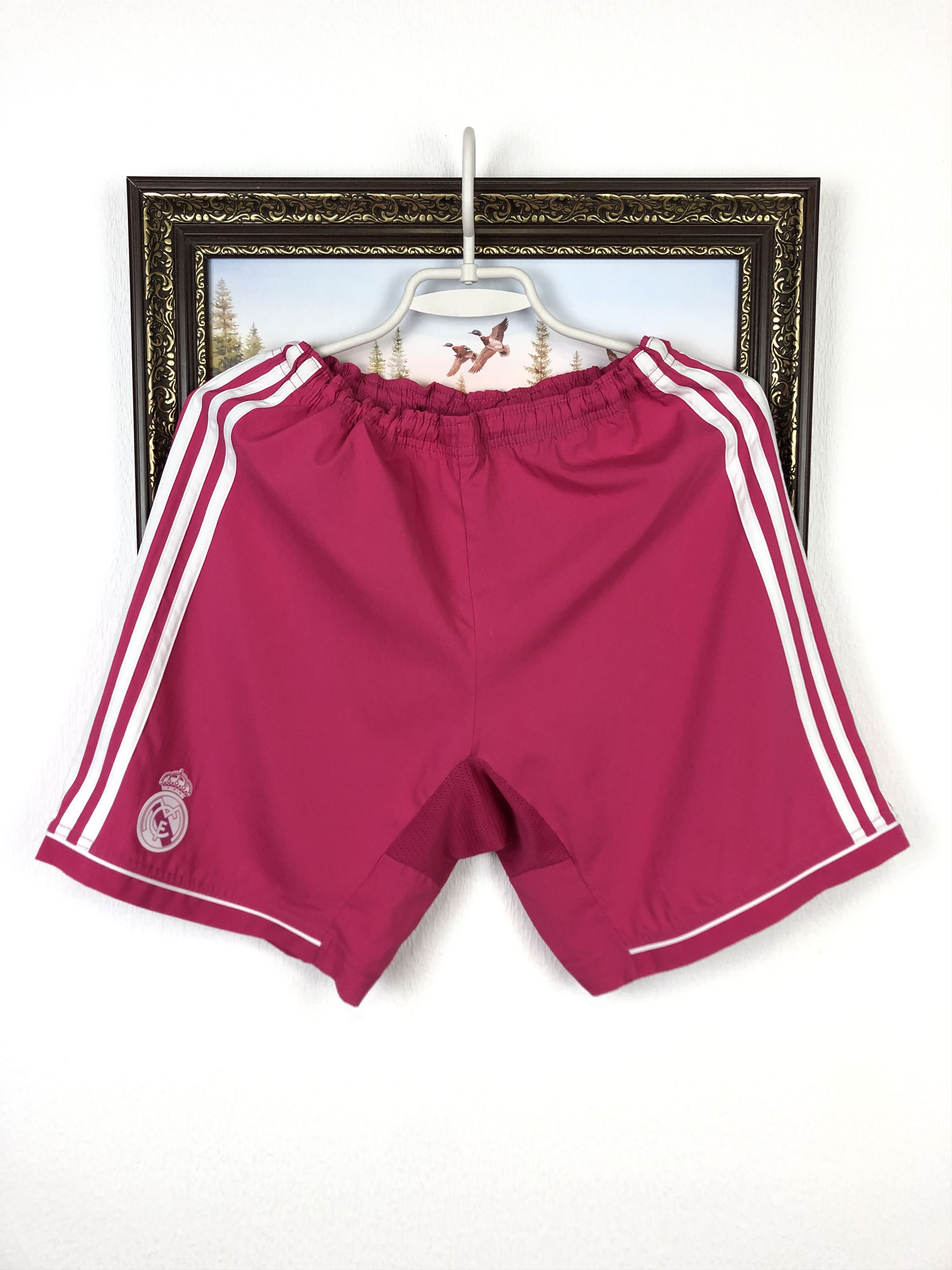 Adidas Real Madrid Away football Shorts 2014 Soccer Adidas Mens S Size US 30 / EU 46 - 1 Thumbnail
