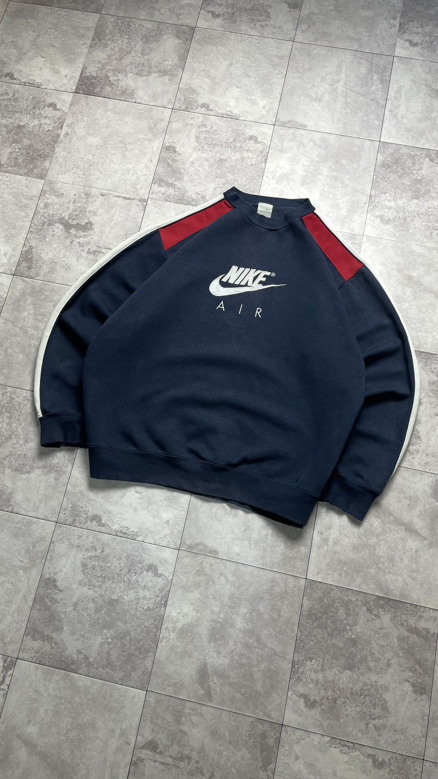 Nike Vintage 00's Nike Distressed Sweatshirt Pullover Big Logo L Size US L / EU 52-54 / 3 - 3 Thumbnail