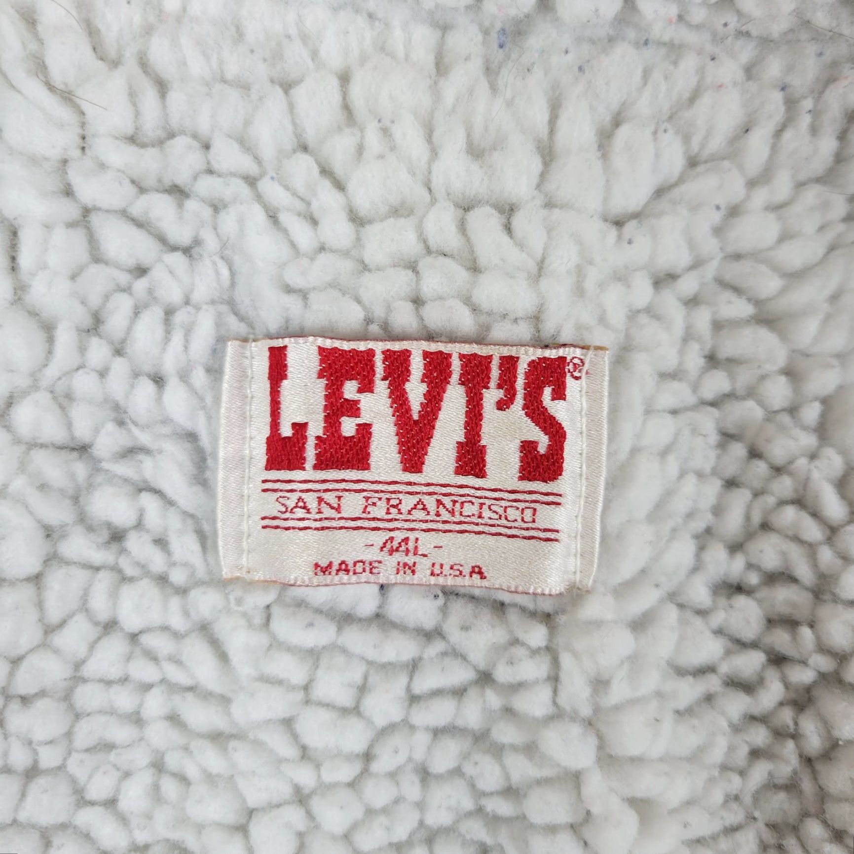 Levi's VINTAGE Levi's Trucker Jacket Mens 44 Blue Denim Jacket 80s 90s USA Size US S / EU 44-46 / 1 - 4 Thumbnail