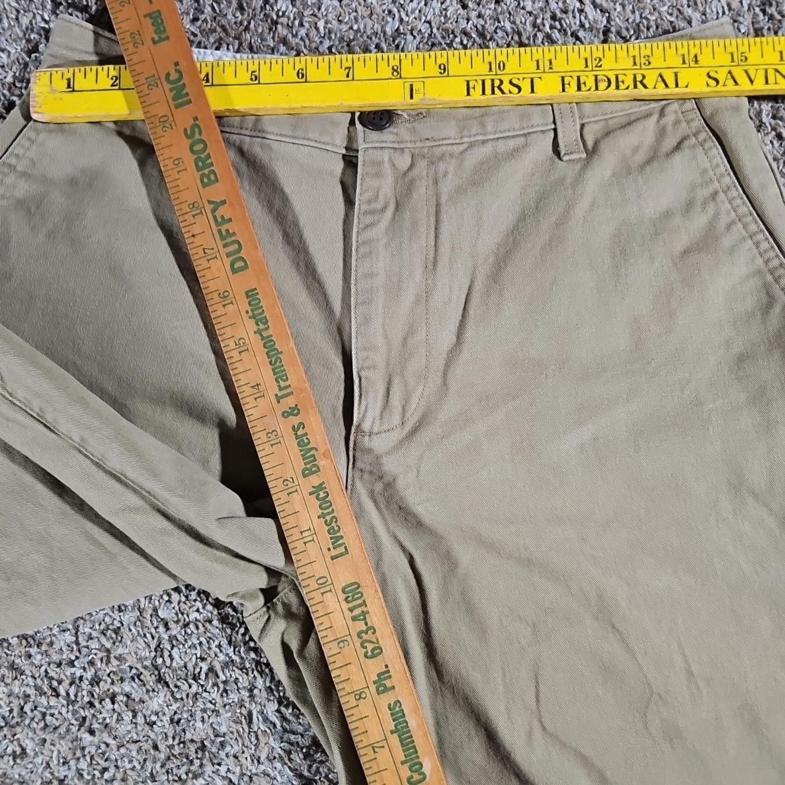 Levi's Dockers Levi Strauss Sz 30 Khaki Shorts Size US 30 / EU 46 - 7 Thumbnail