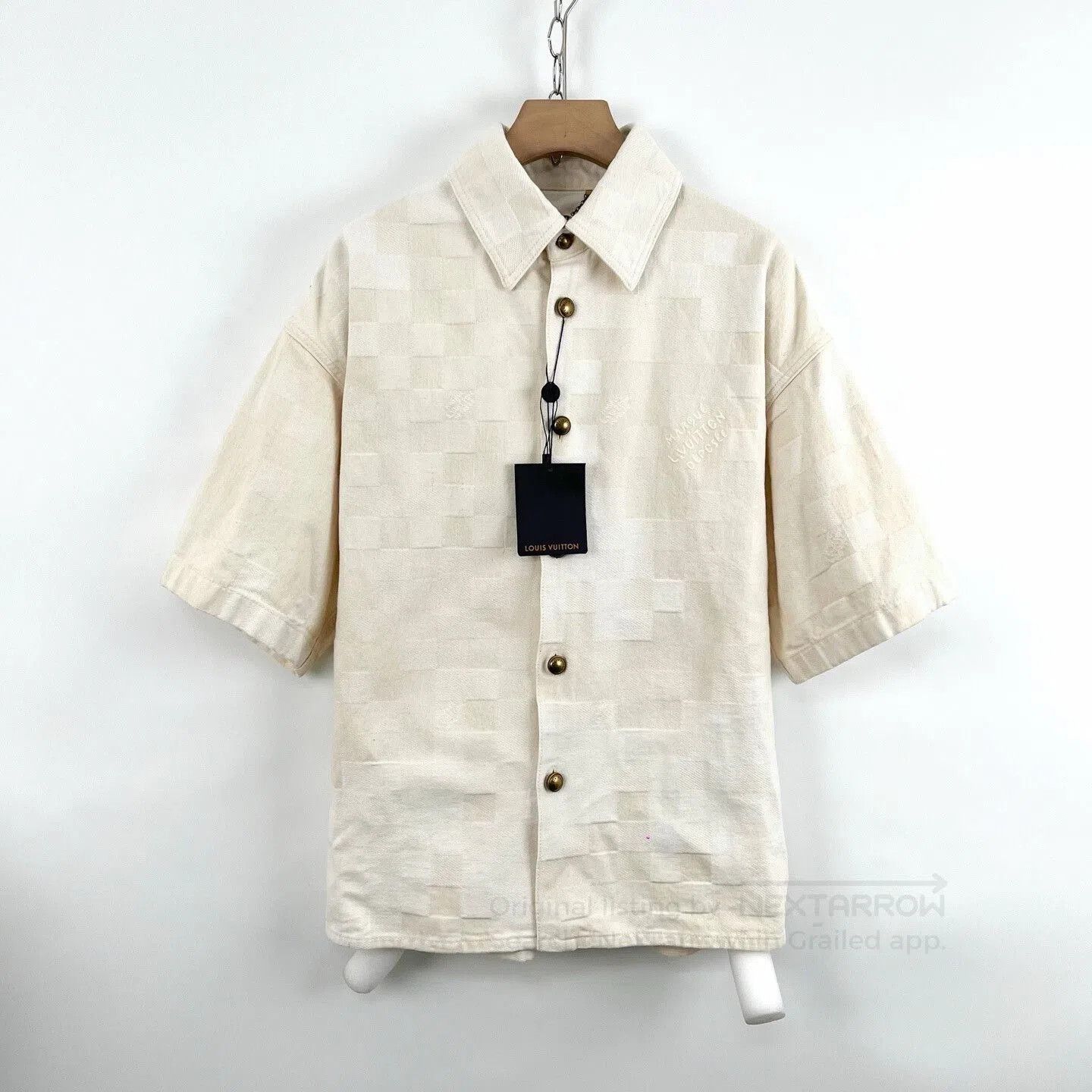 Louis Vuitton LV Embroidered Logo Check Short-Sleeve Shirt. Size US S / EU 44-46 / 1 - 1 Thumbnail