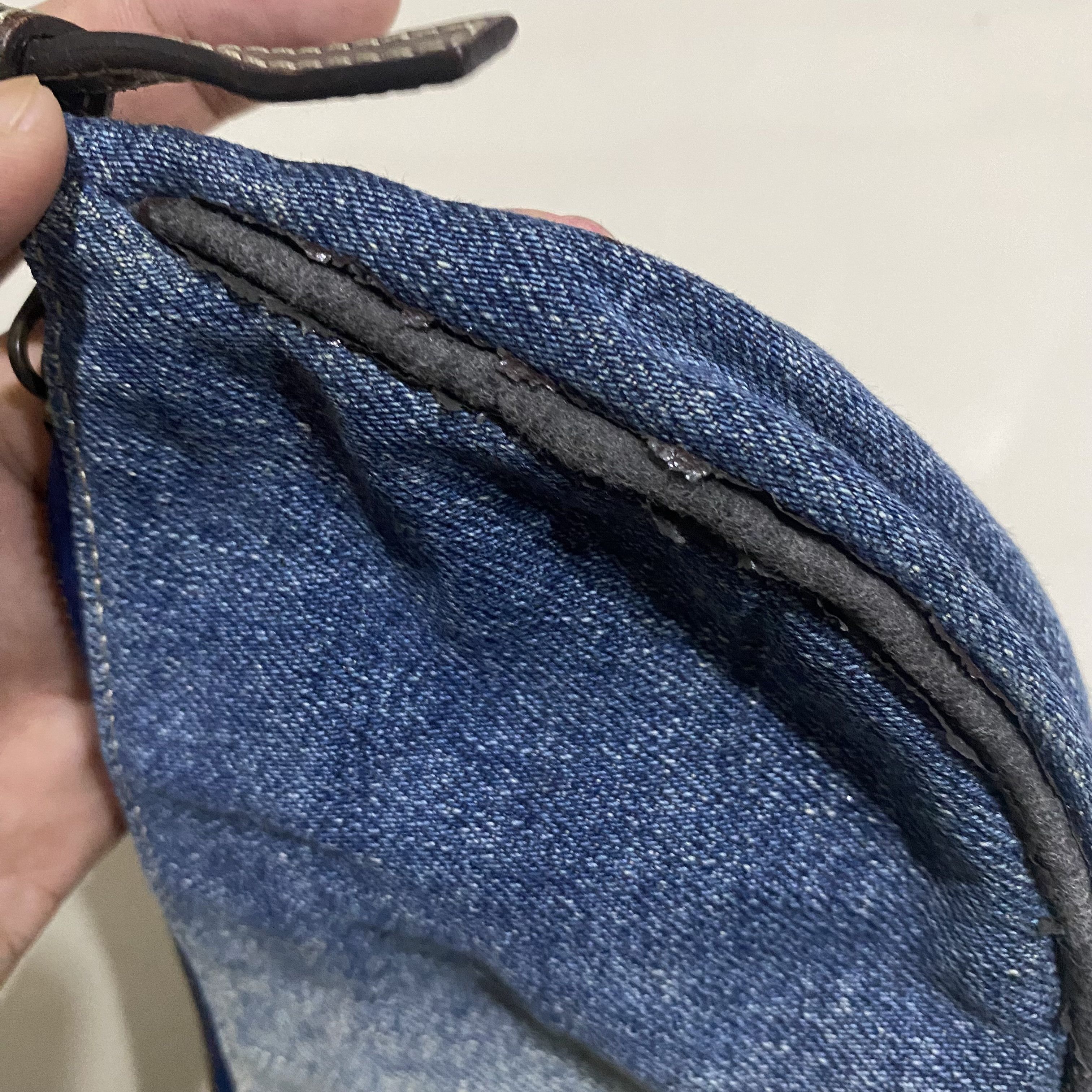 Fendi Baguette Clutch Bag Size ONE SIZE - 4 Thumbnail
