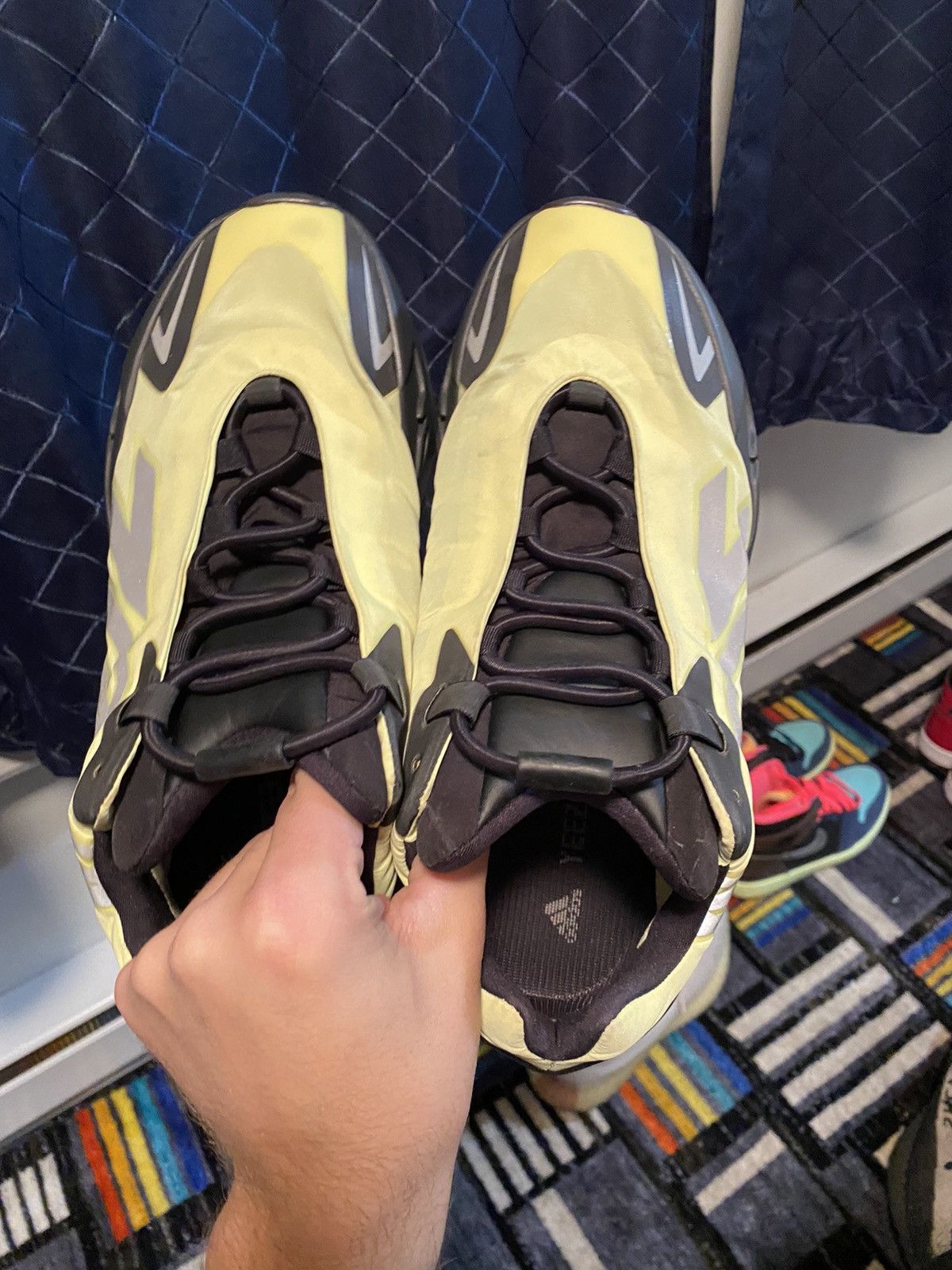 Yeezy Yeezy 700 phosphor Size US 10 / EU 43 - 3 Thumbnail