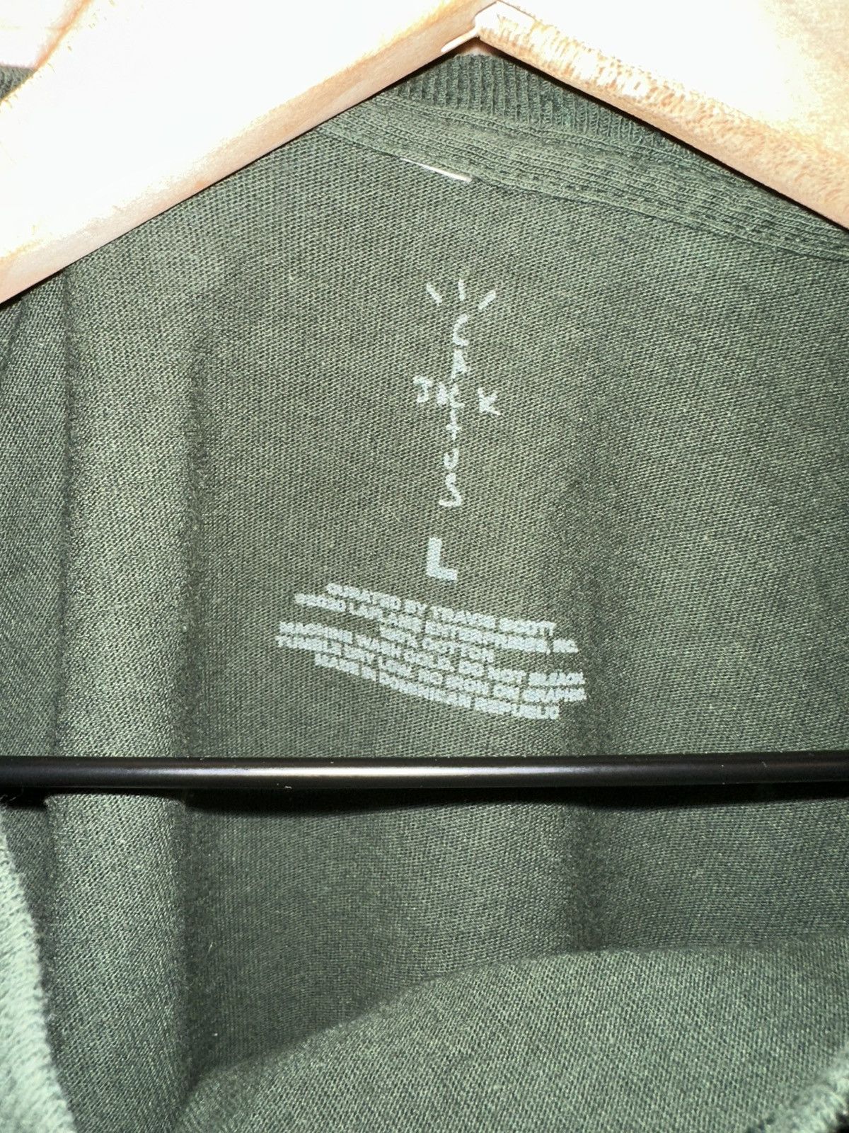 Travis Scott Travis Scott PlayStation shirt Size US L / EU 52-54 / 3 - 3 Thumbnail