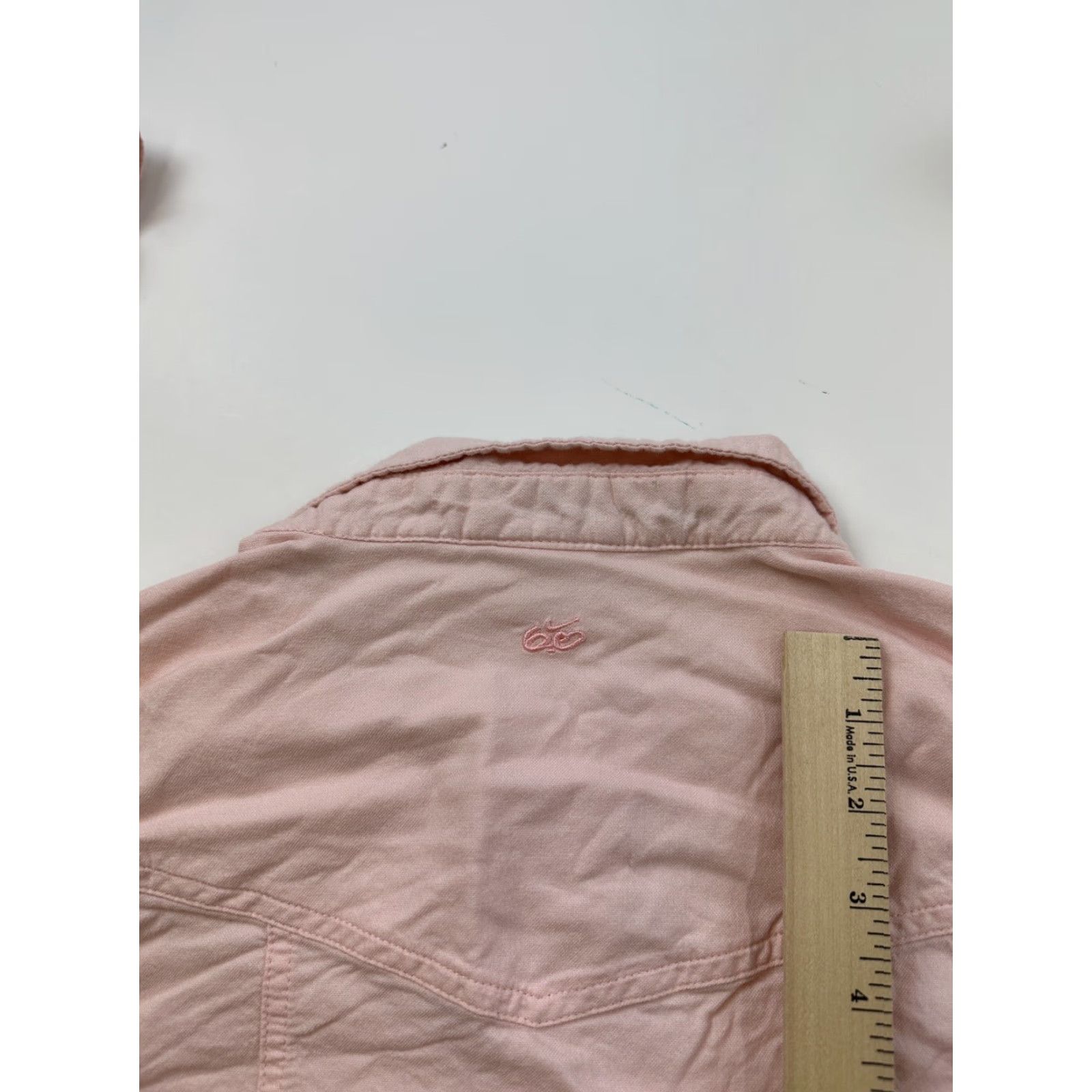 Nike Nike 6.0 Shirt Womens Small Button-Up Pink Skateboard Shirt Womens Small Pink Skateboard Button-Up Nike 6.0 Shirt Size S / US 4 / IT 40 - 4 Thumbnail