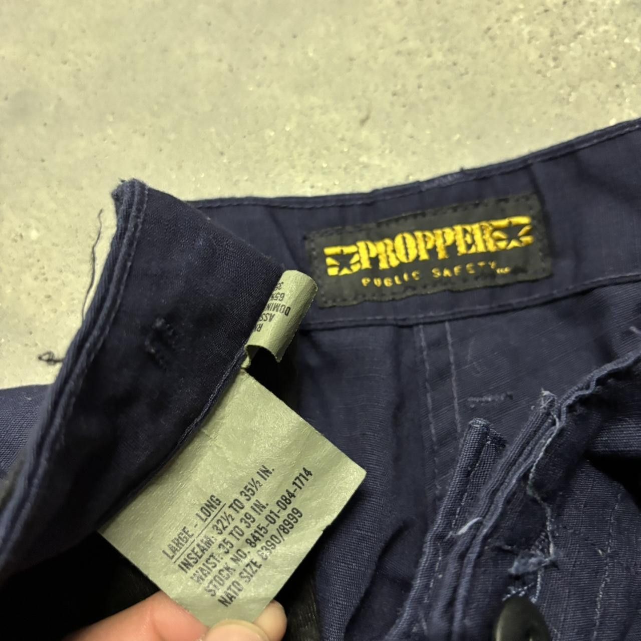 Japanese Brand × Vintage Crazy Vintage Y2K/2000s Baggy Navy Blue Workwear Cargo Pants! Size US 36 / EU 52 - 7 Thumbnail