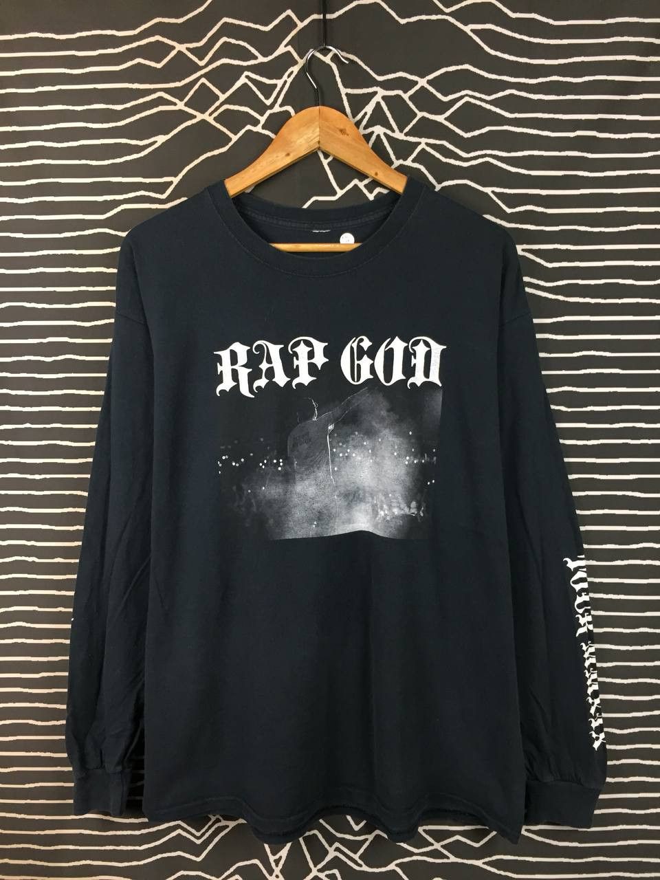 Rap Tees Eminem Rap God Rapture Tour 2019 Long Sleeve Tee Size US XL / EU 56 / 4 - 1 Thumbnail