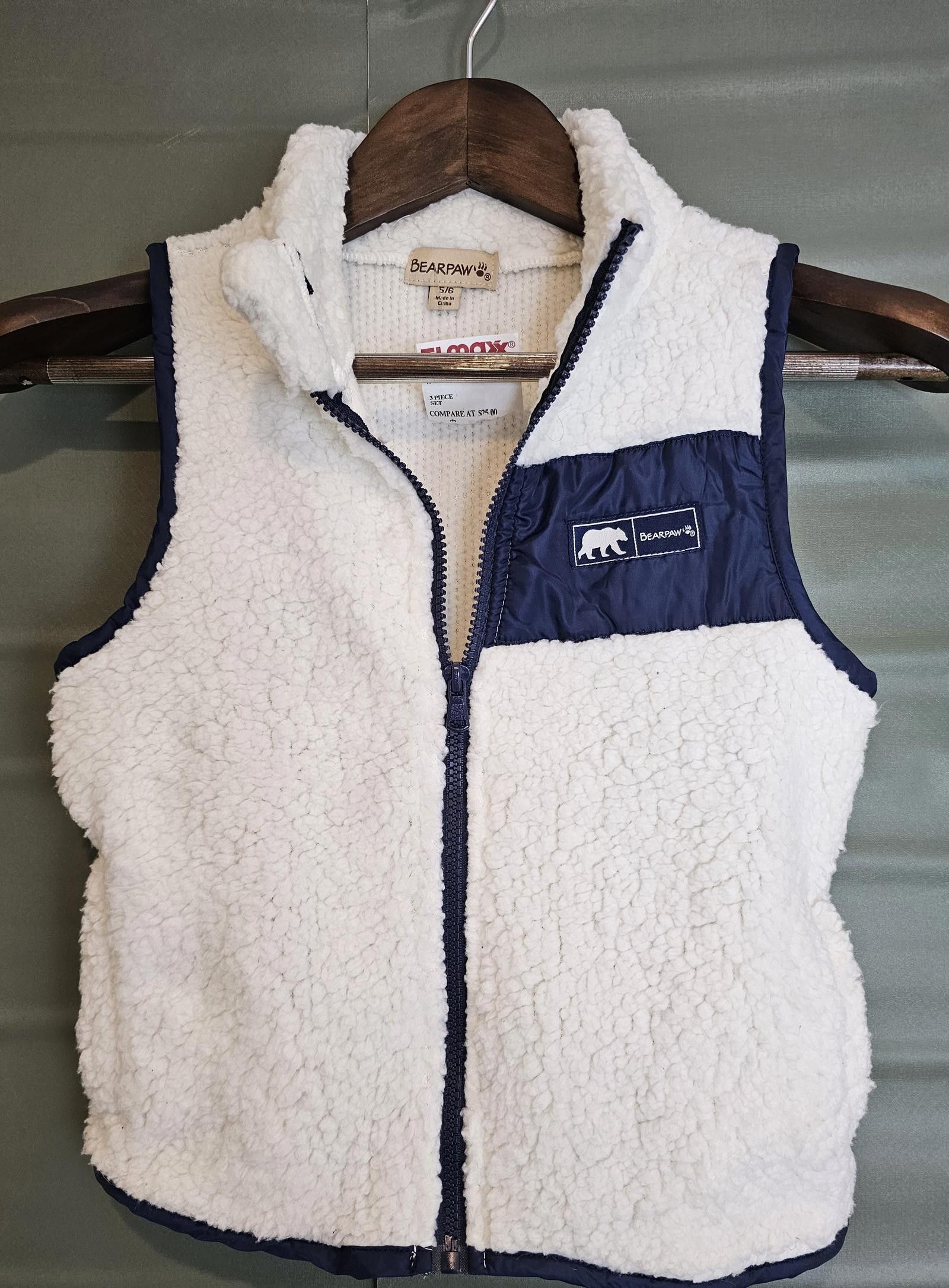 Designer NWT Bearpaw Vest Blue White Baby Boy Size 5/6 Sherpa Size ONE SIZE - 1 Thumbnail