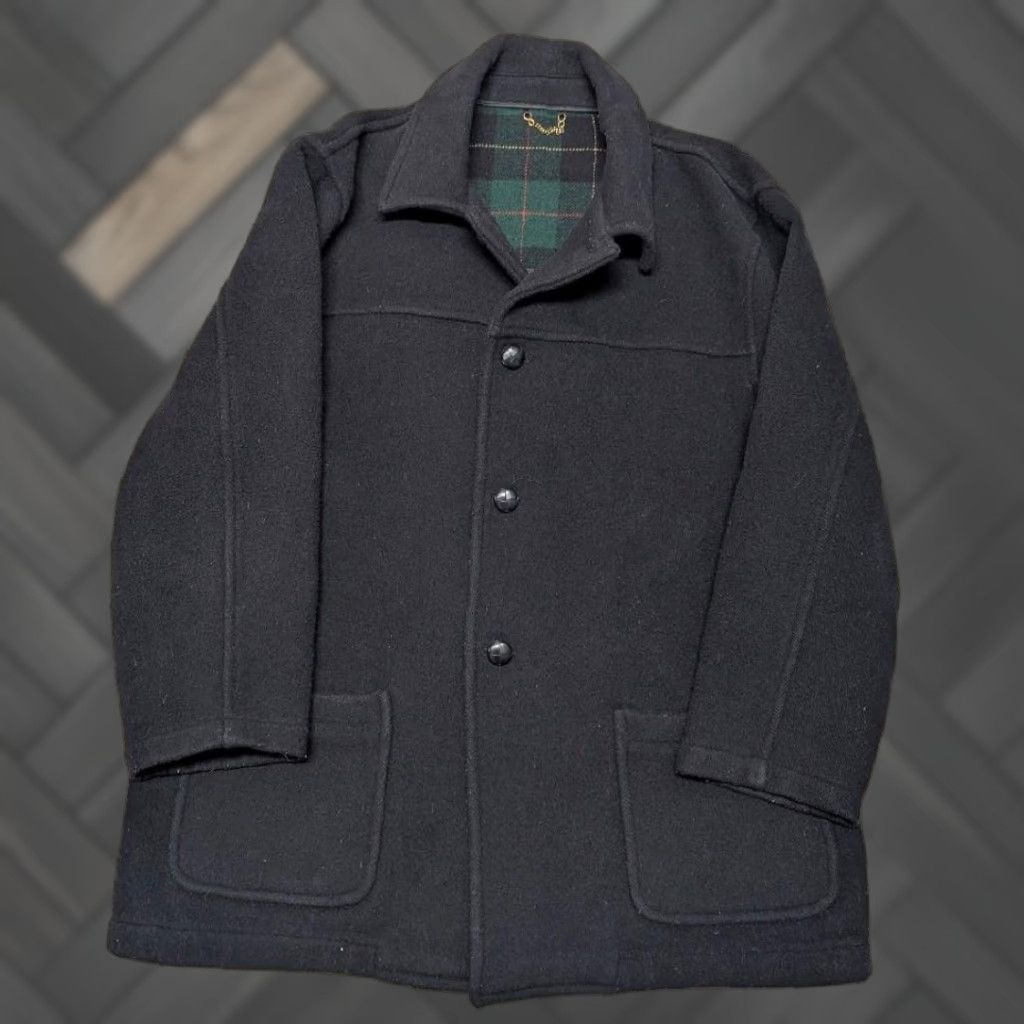 Brooks Brothers VINTAGE Brooks Brothers overcoat Coat Navy 3XL Wool England Men Vintage Chest 29" Length 37" Arm 25" 52-54 Solid Wool Pattern 80% Fabric duffle button Size US XXL / EU 58 / 5 - 1 Thumbnail