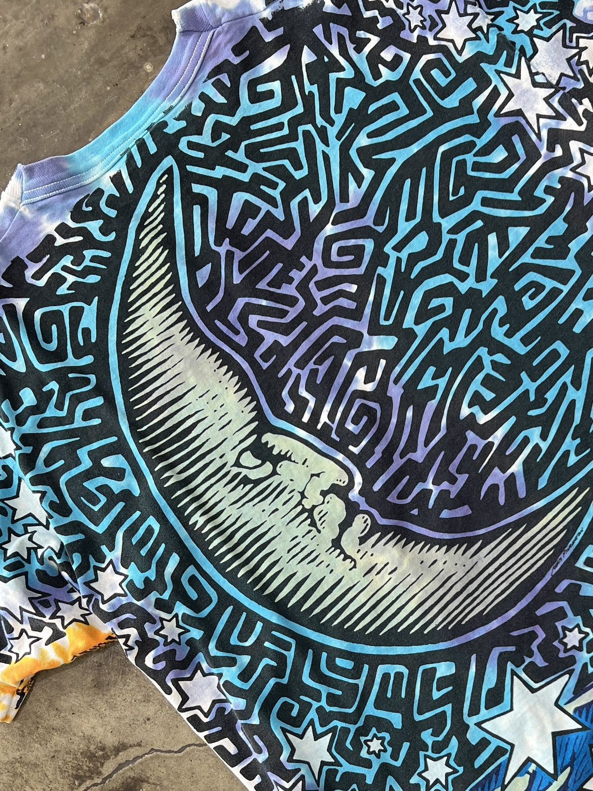 Vintage Vintage Liquid Blue AOP Sun and Moon Solstice Tee XL Size US XL / EU 56 / 4 - 5 Thumbnail