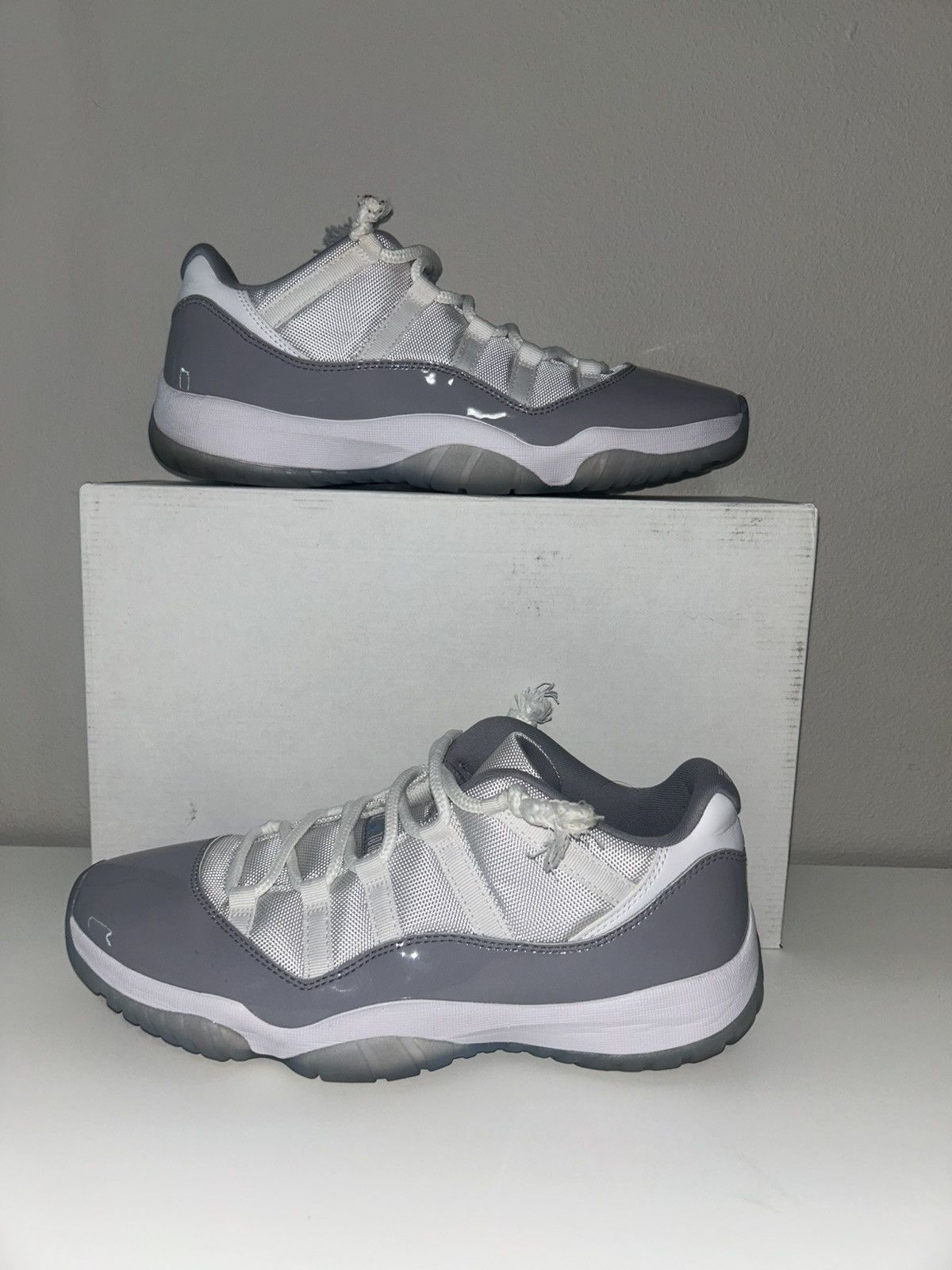 Jordan Brand Jordan 11 low cement grey size 11 Size US 11 / EU 44 - 2 Thumbnail