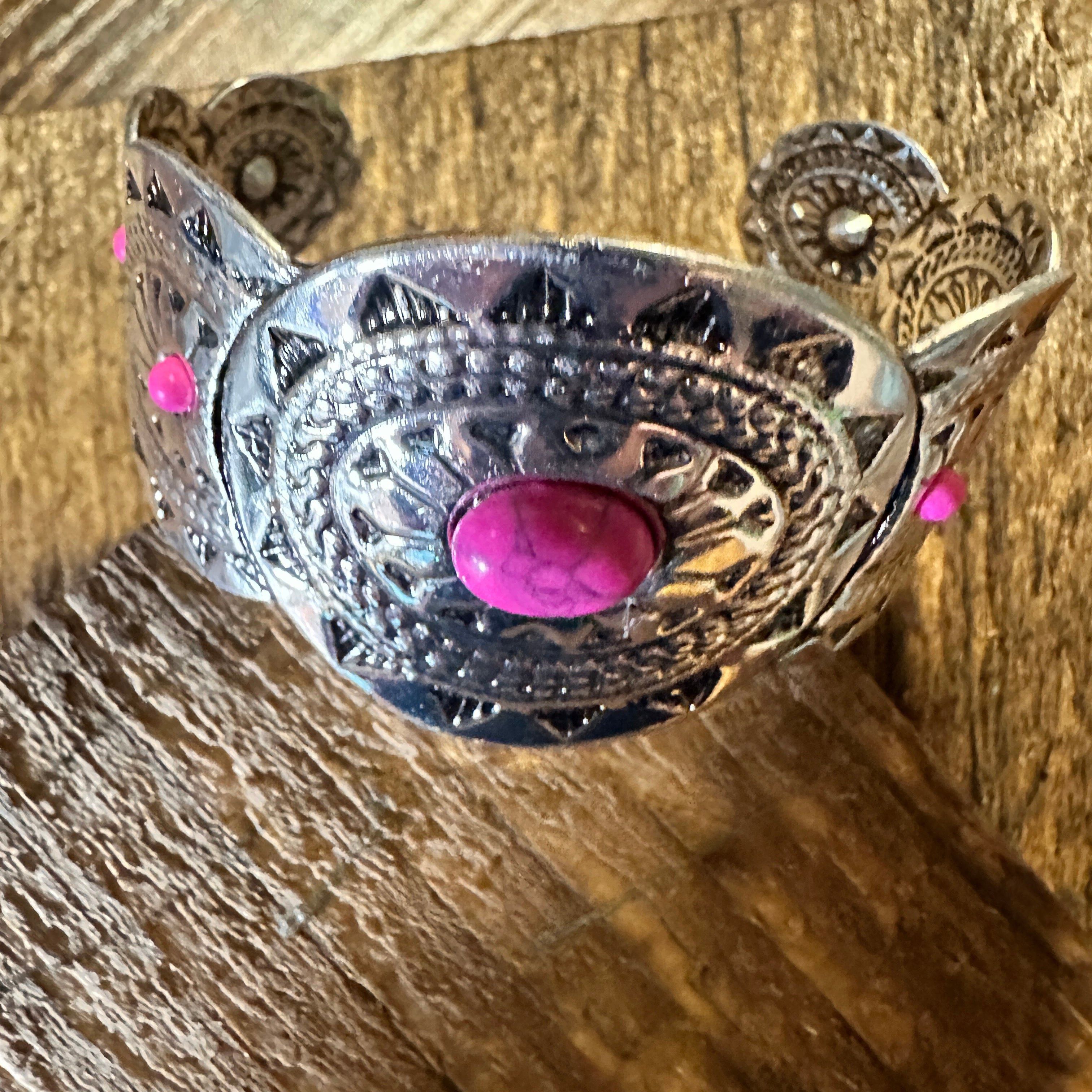 Other Vintage Bohemian Southwest Cowgirl Cuff Bracelet with Pink G Size ONE SIZE - 7 Thumbnail