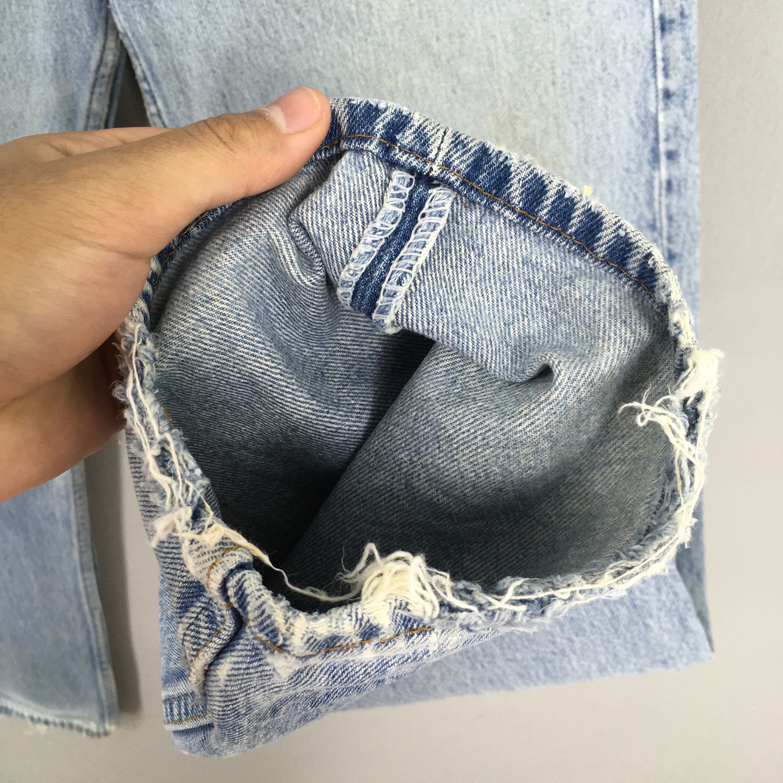 Levi's Size 29x30 Vintage 90s Levi's 501 Faded Blue Jeans S1361 Size US 29 - 5 Thumbnail