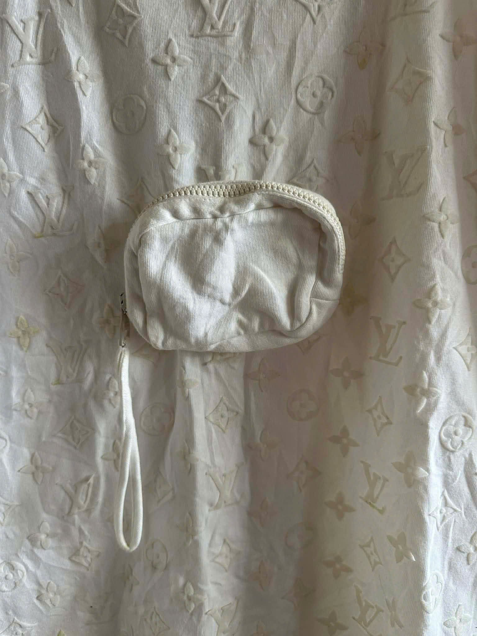 Louis Vuitton LOUIS VUITTON T SHIRT Size US M / EU 48-50 / 2 - 5 Thumbnail